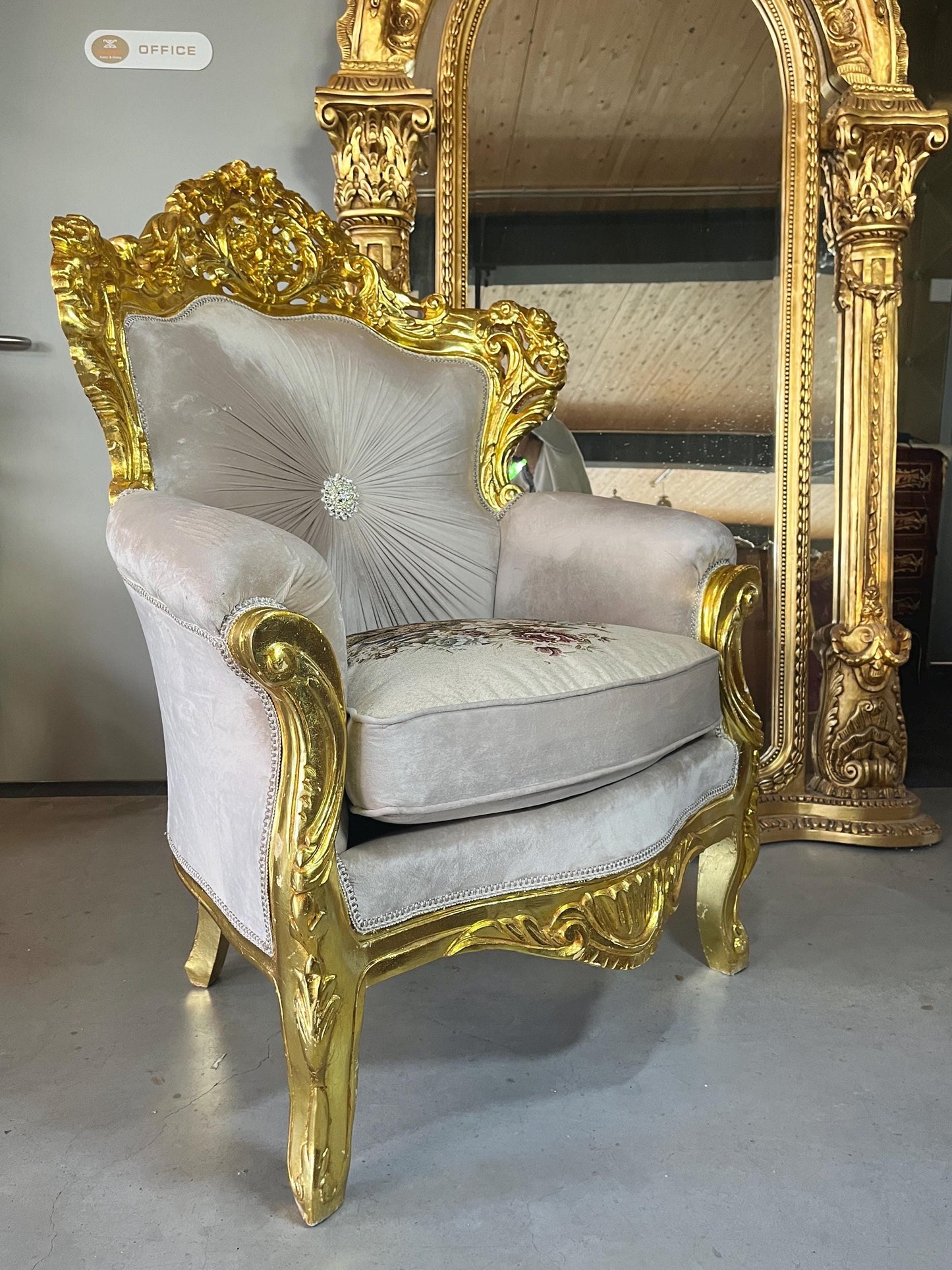 Sofa Set Louis XV Style in Beige Velvet Gold Finish Retro Baroque Rococo Style Couch Set for Living Room for Hotel Lobby Decor
