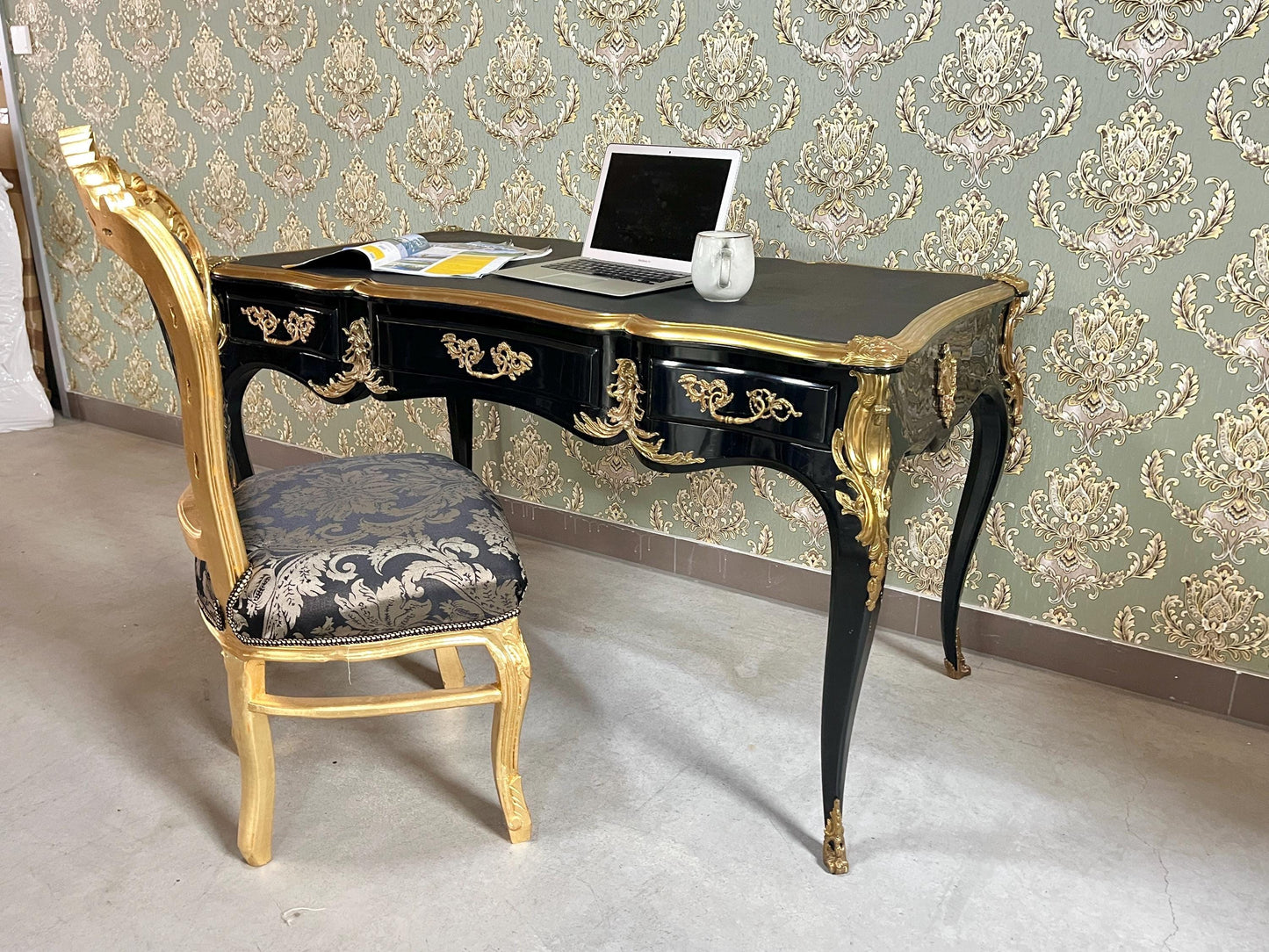 Luxurious Black Wooden Desk Antique Baroque Style Table with Bronze Ornaments at Edge Lacquered in Black - LIMITED EDITION