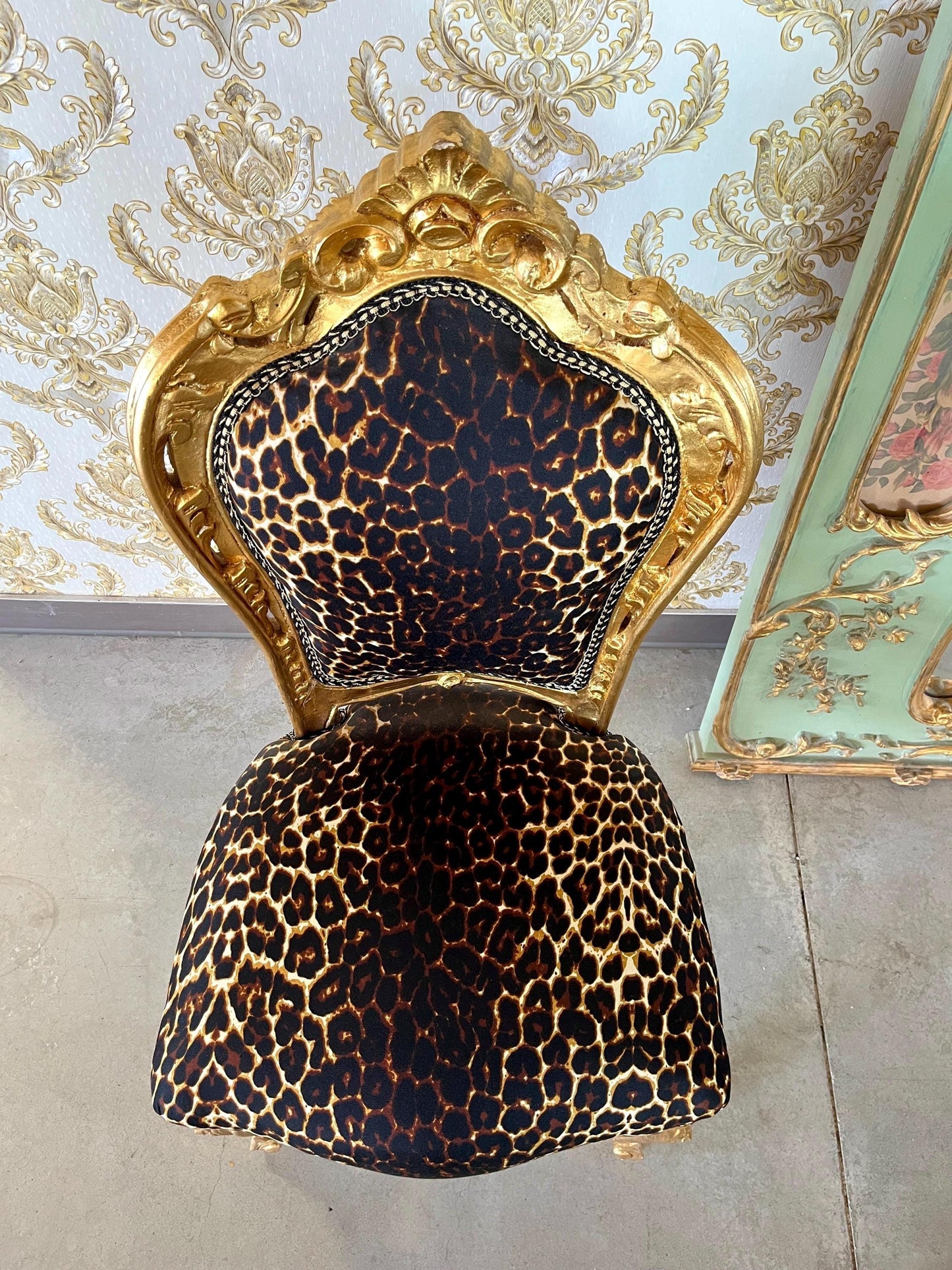 Accent Chair French Louis Baroque Style Dining Chair Black Velvet Leopard Print in Gold Finish for Lounge Room Home Decor