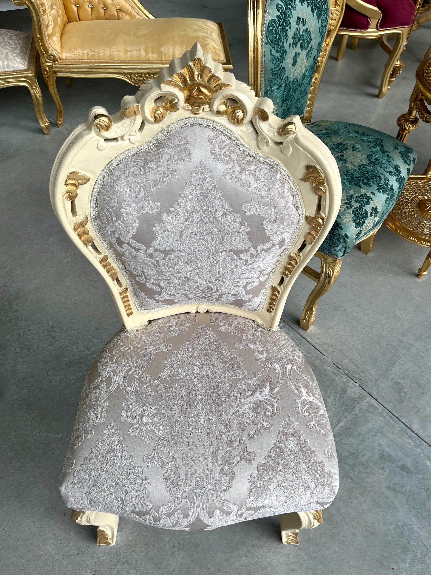 Accent Chair in Ivory Damask French Louis XV Style Dining Chair Handmade in Solid Wood Antique Baroque Style Flower Pattern for Dining Room
