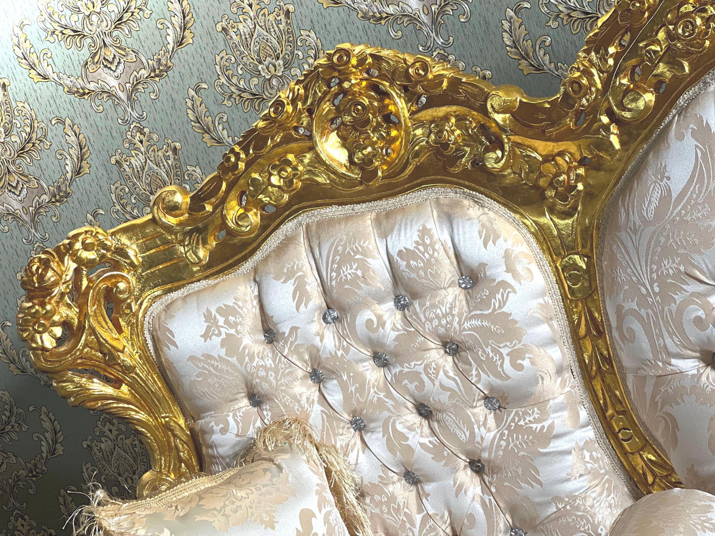 Sofa Set French Louis XV Style Tufted Velvet in Ivory Color in Gold Finish Marble Top Coffee Table Retro Baroque Style Sofa Set