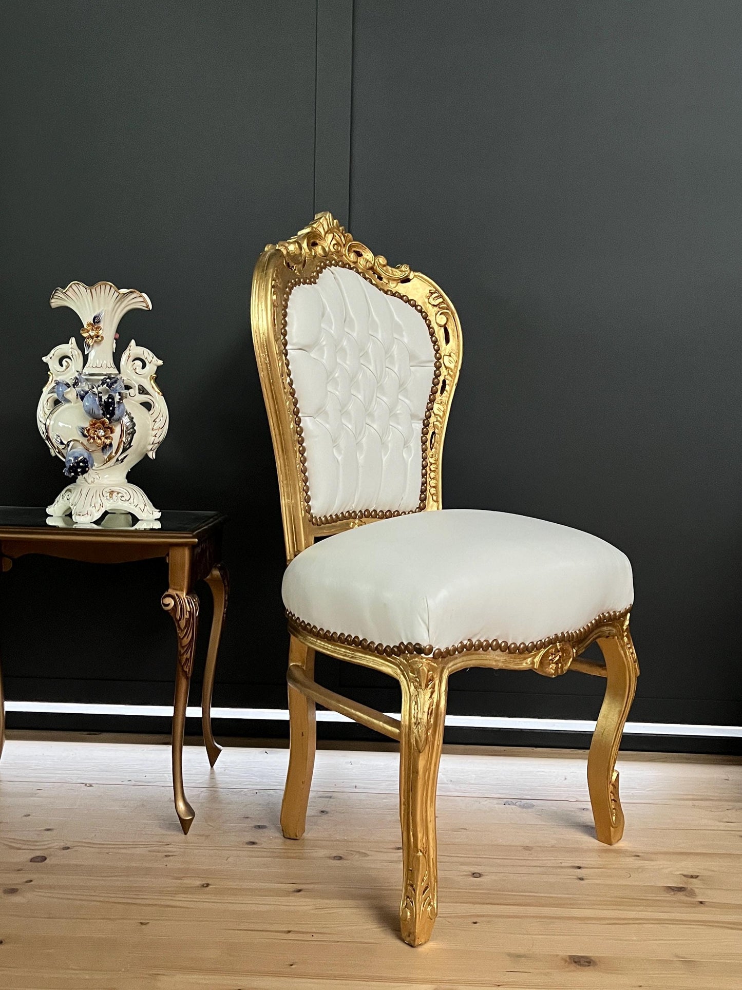 Accent Chair White Color French Baroque Rococo Style Chair for Dining Room Antique Style Dining Chair White Color in Gold Finish for Party