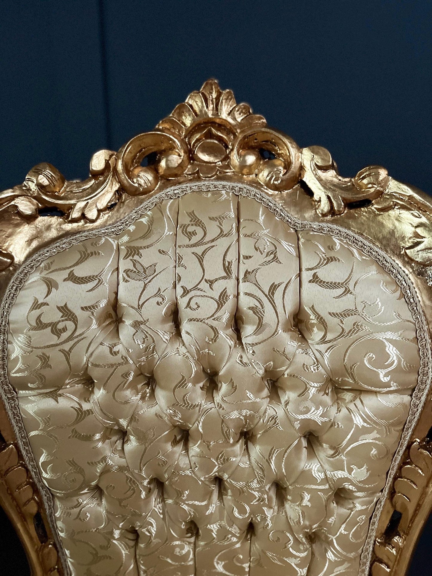 Accent Chair Gold Color French Baroque Rococo Style Dining Chair Nostalgic Antique Look Chair in Gold Finish