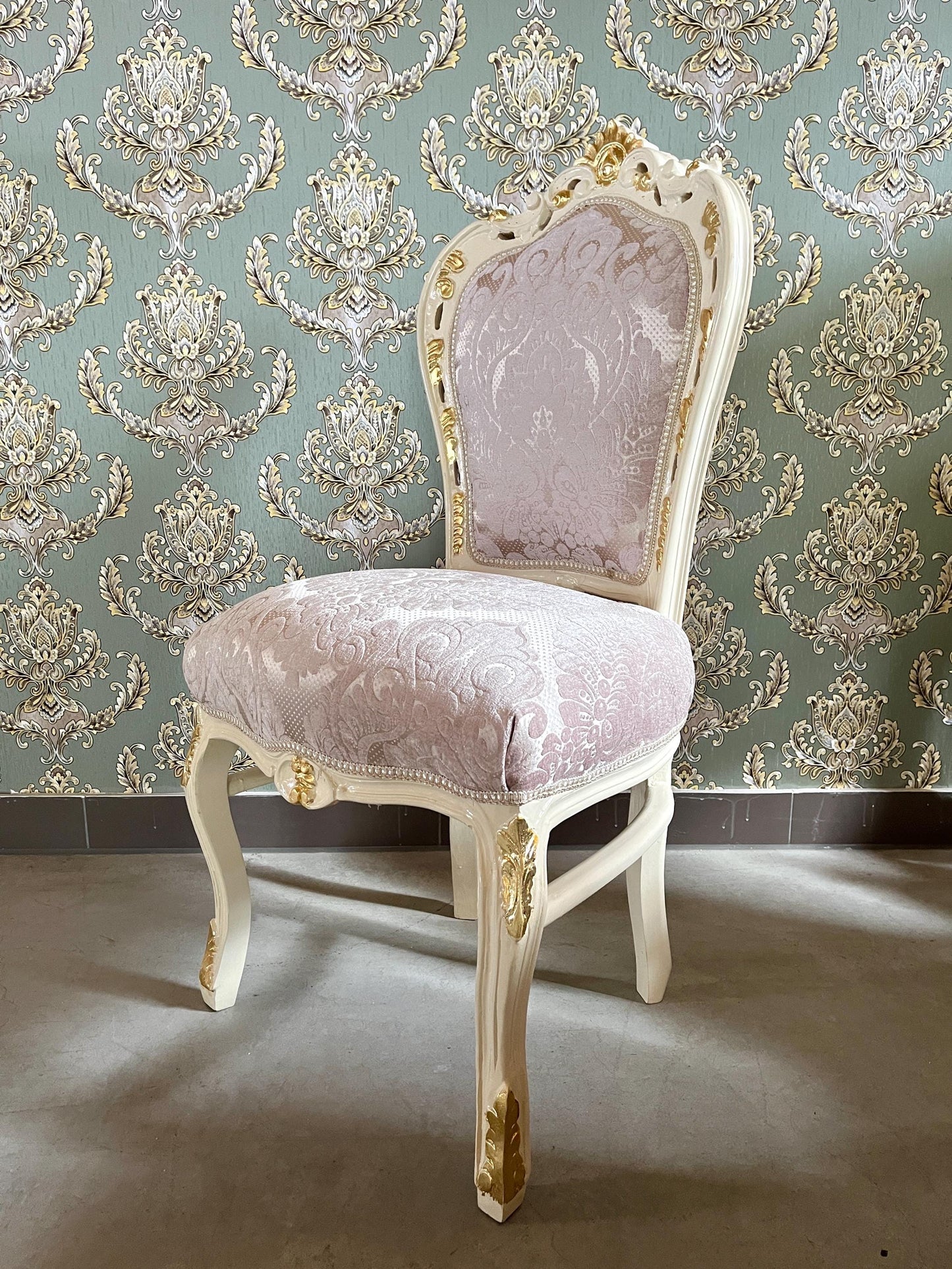 Accent Chair in Ivory Damask French Louis XV Style Dining Chair Handmade in Solid Wood Antique Baroque Style Flower Pattern for Dining Room