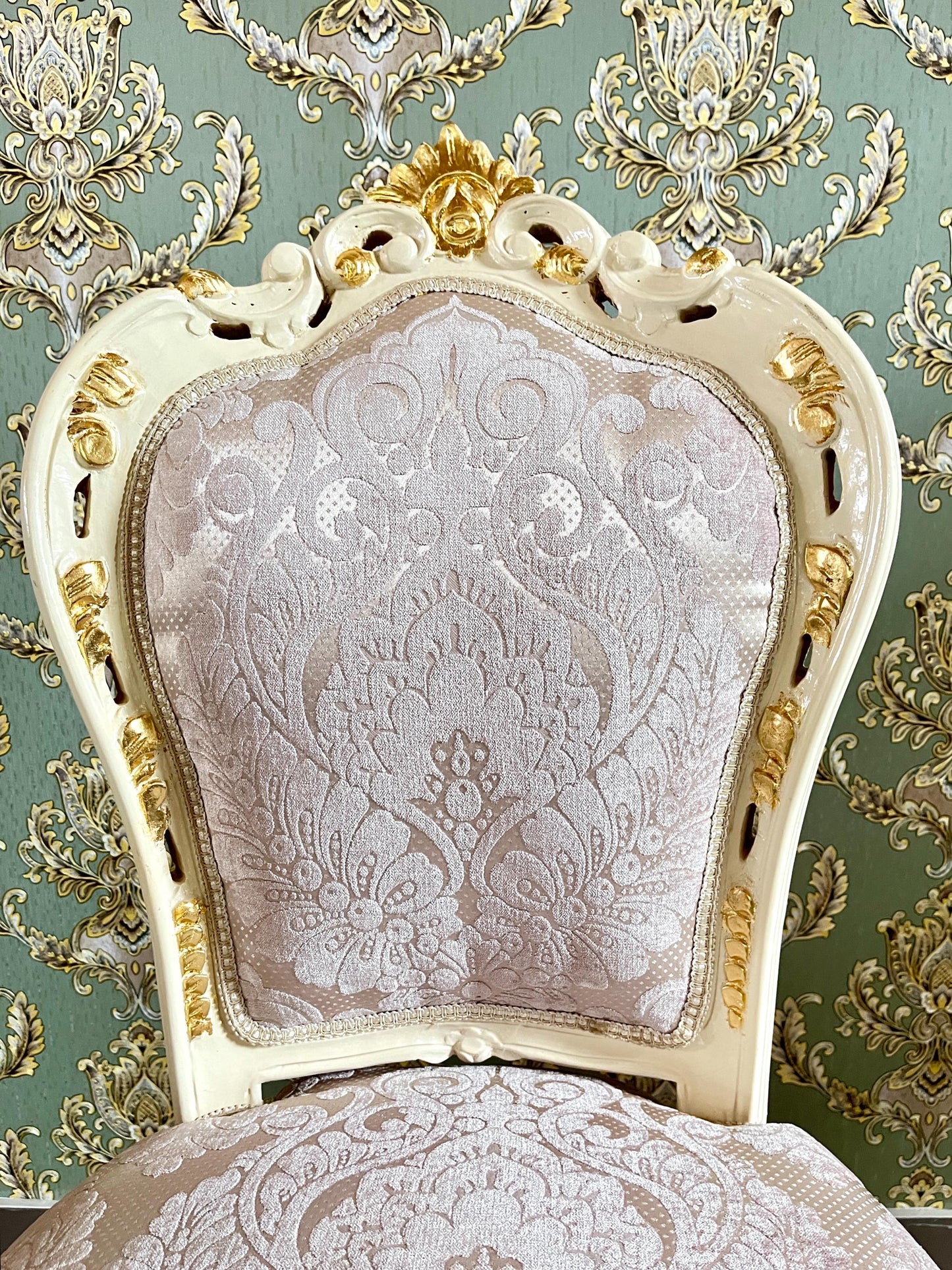 Accent Chair in Ivory Damask French Louis XV Style Dining Chair Handmade in Solid Wood Antique Baroque Style Flower Pattern for Dining Room