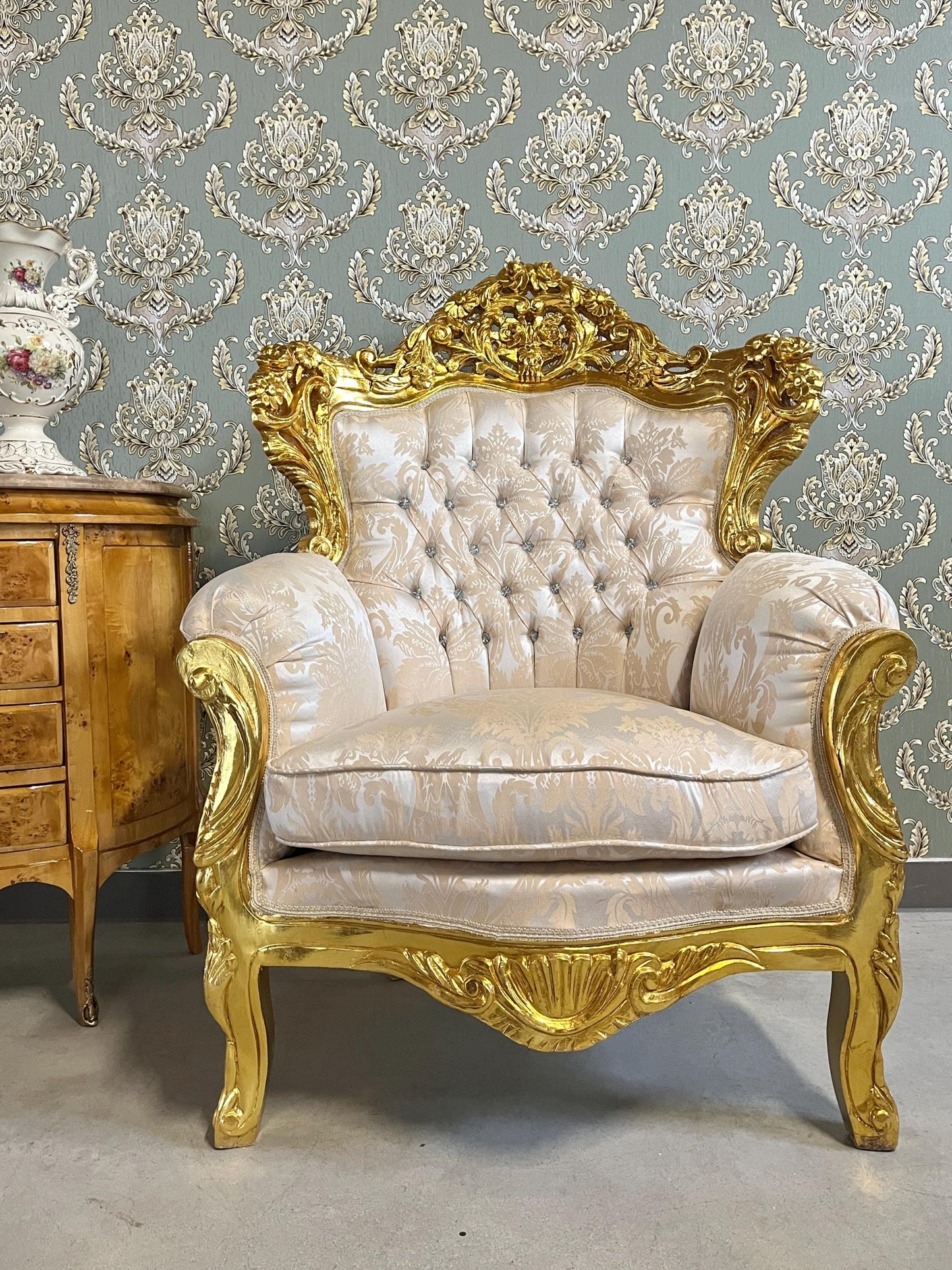 Sofa Set French Louis XV Style Tufted Velvet in Ivory Color in Gold Finish Marble Top Coffee Table Retro Baroque Style Sofa Set