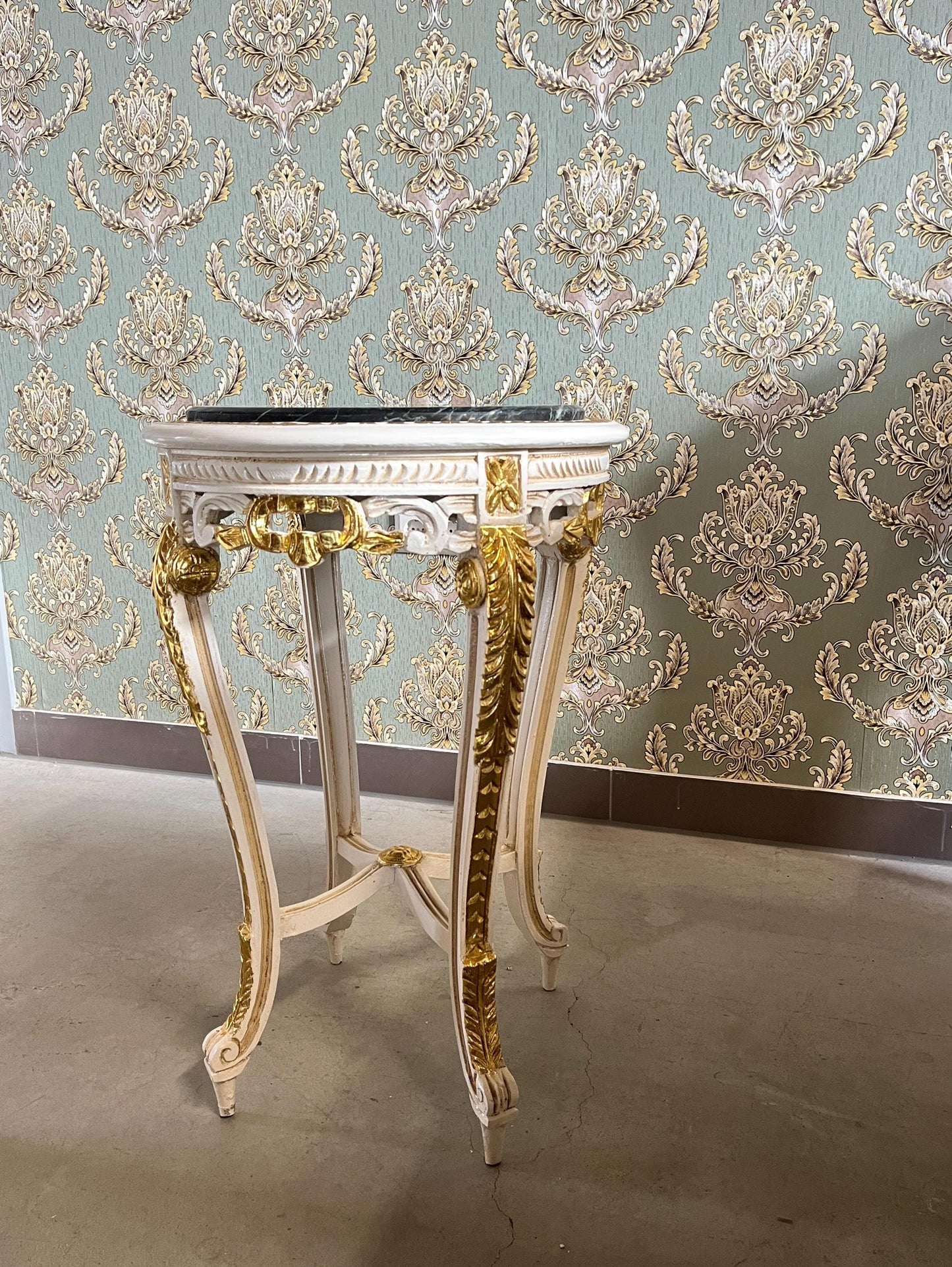 Side Table French Baroque Style with Marble Top Lamp Table Coffee Table Retro Antique Style White Finish Beige Marble for Home Decor