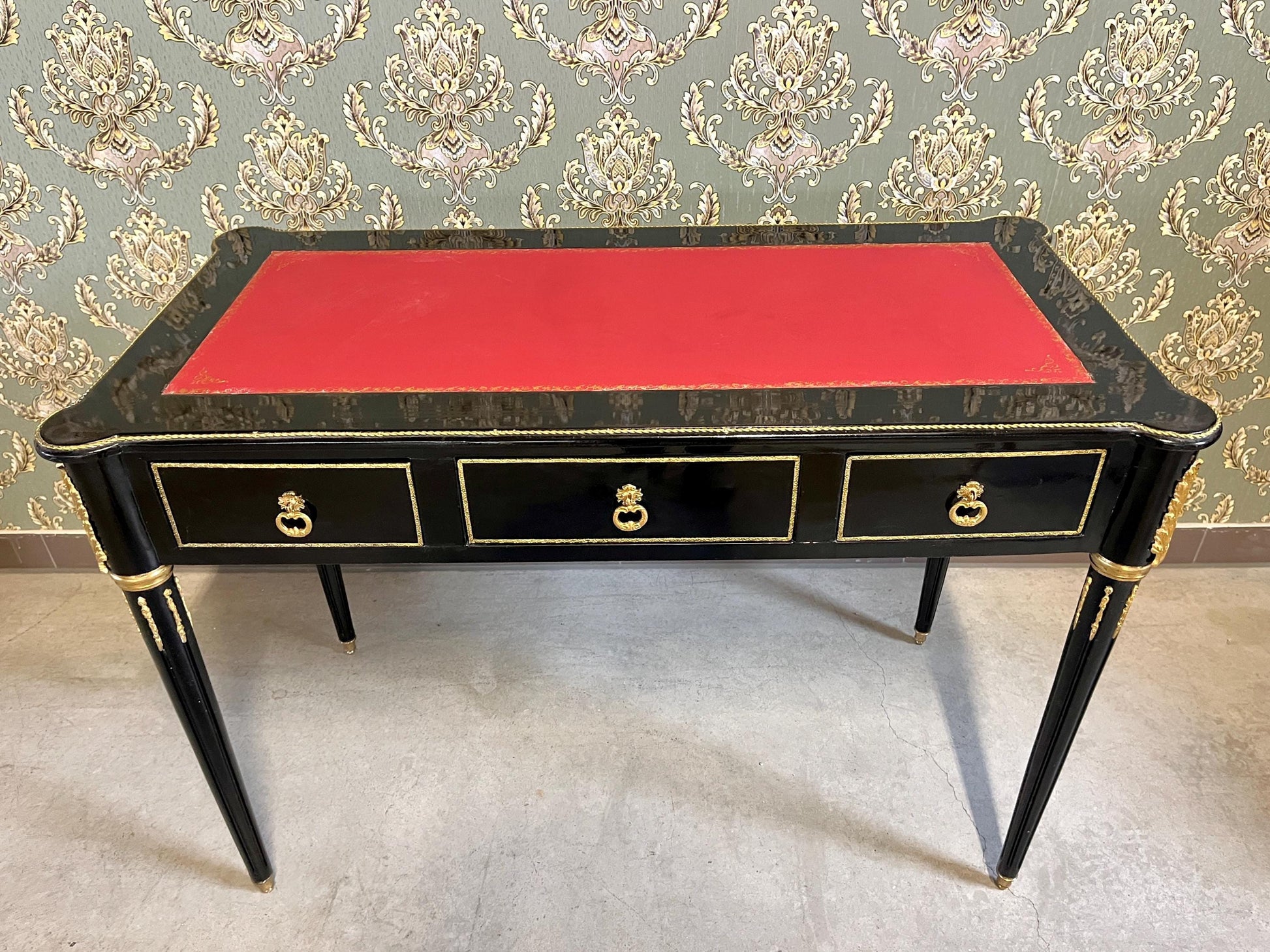 Antique Style Desk in Black & Red Handmade Baroque Writing Table 3 Drawers Italian Style Desk With Brass Ornaments Handles for Home Decor