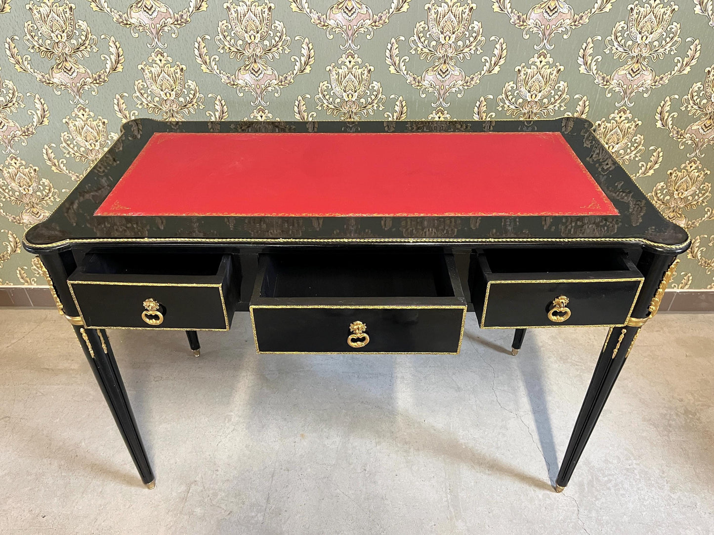 Antique Style Desk in Black & Red Handmade Baroque Writing Table 3 Drawers Italian Style Desk With Brass Ornaments Handles for Home Decor