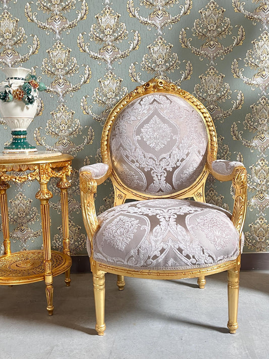 Armchair Antique Rococo Accent Chair Shiny Blue Flower Pattern Fabric Lounge Armchair Royal Baroque Chair in Beige Flower Pattern Home Decor