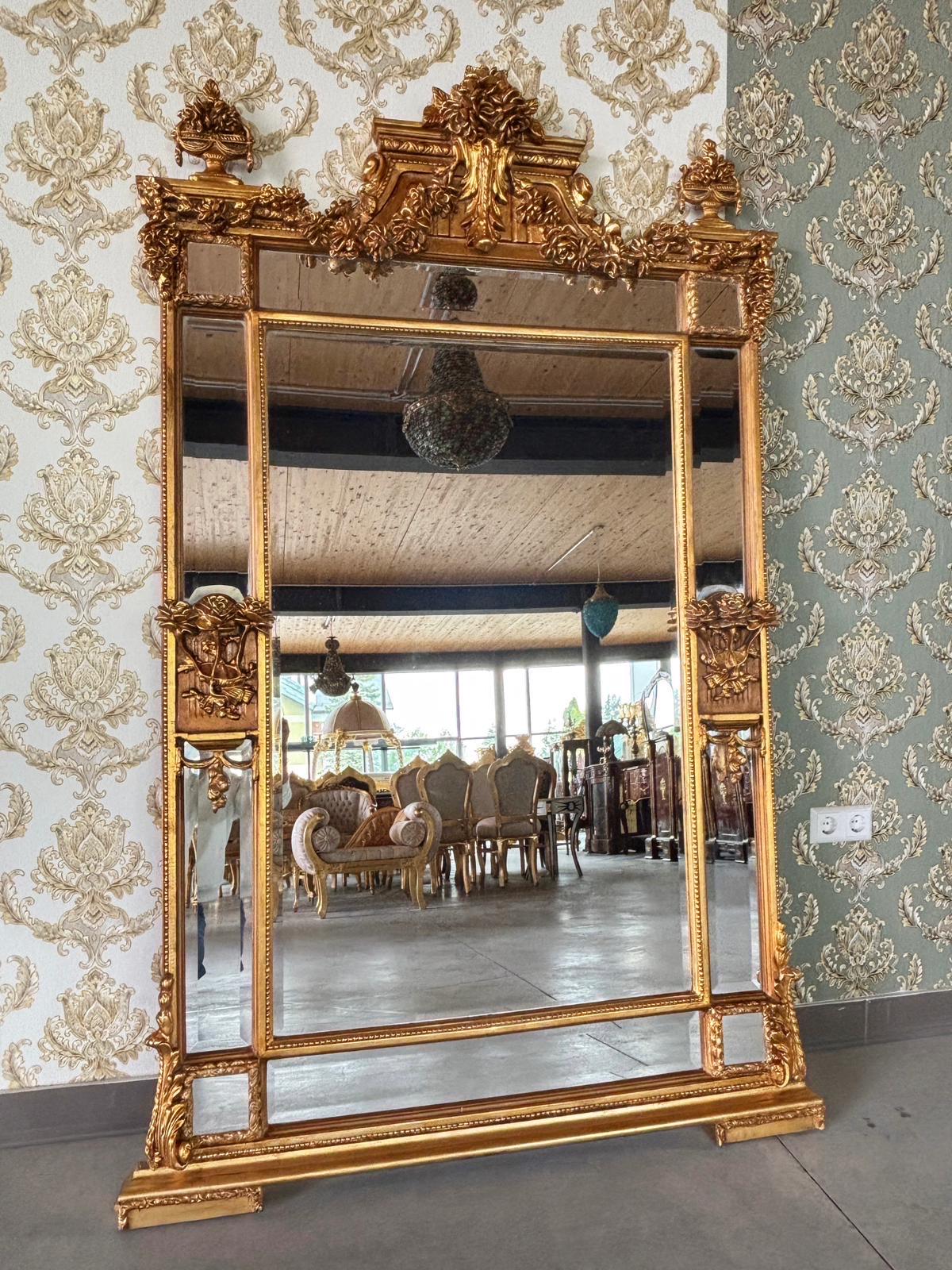 Floor Mirror Antique Baroque Rococo Style with Decorative Flower Sculpture Frame Luxurious Retangular Mirror in Gold Finish for Home Decor
