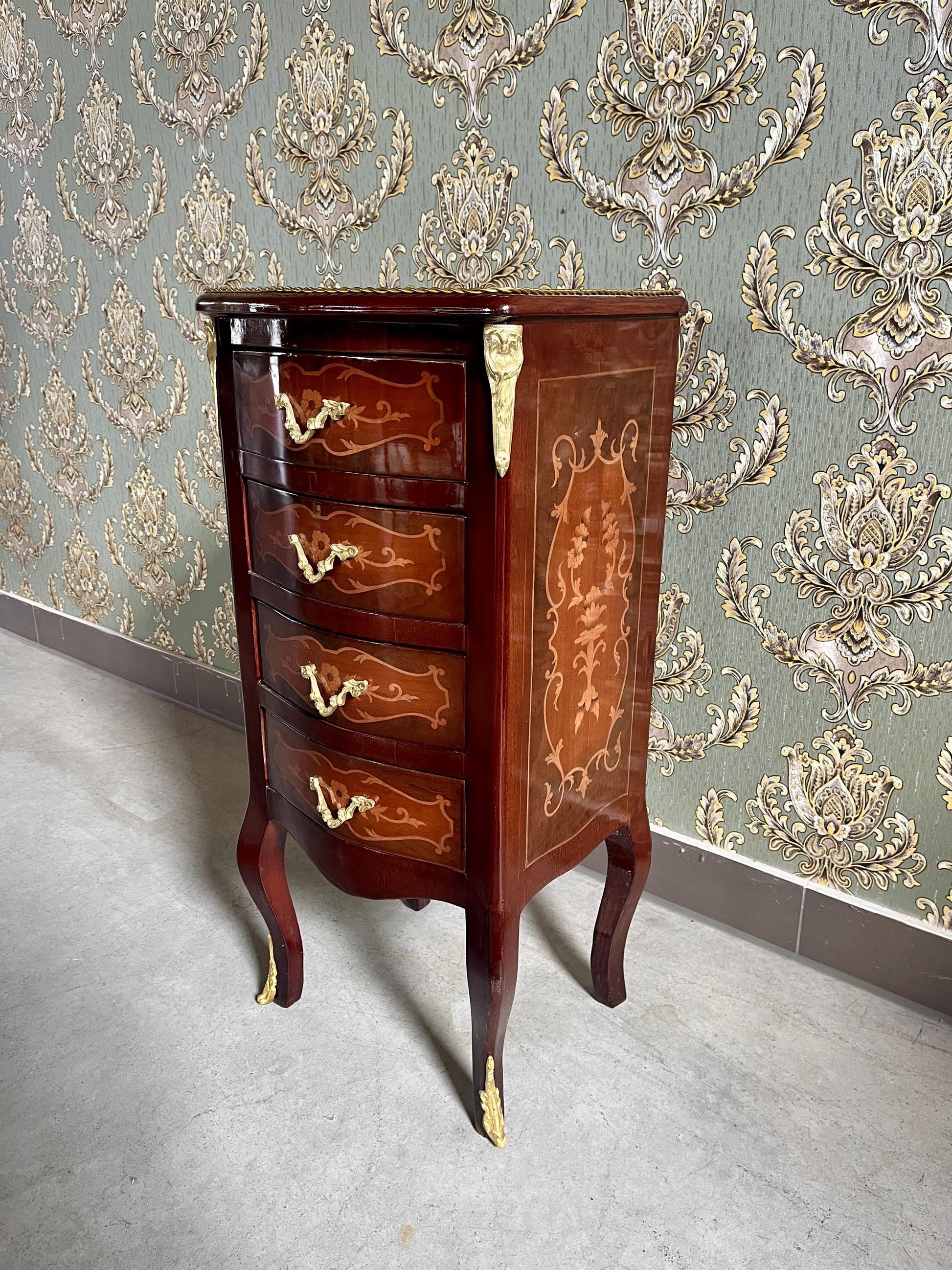 Small Night Stand French Antique Style Small Chest of Drawer Retro Baroque Style in Brown Kommode Home Decor Bedside Table for Bedroom Decor