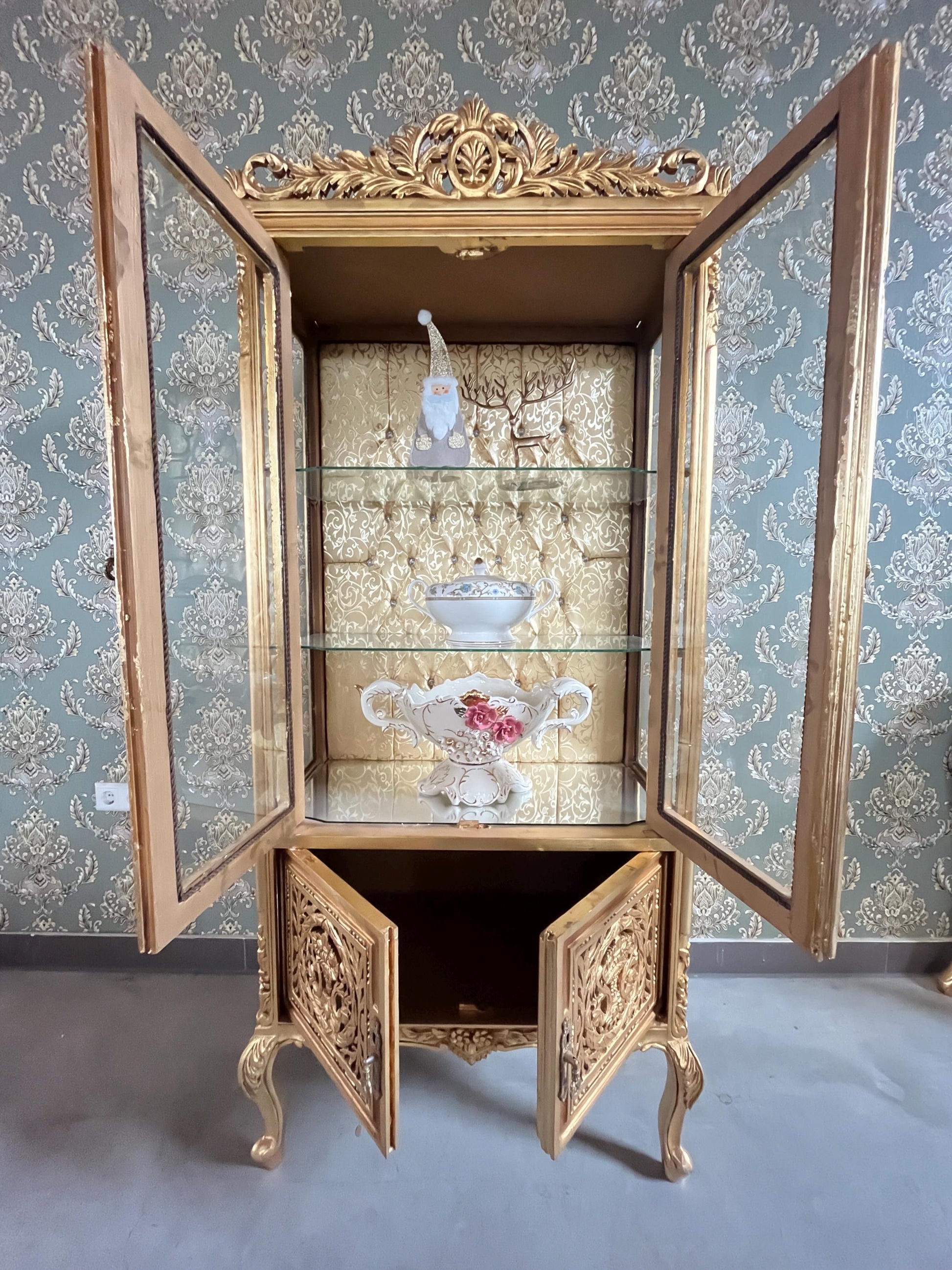 Display Cabinet Wooden French Louis XV Style Showcase Antique Baroque Style Reproduction in Gold Finish