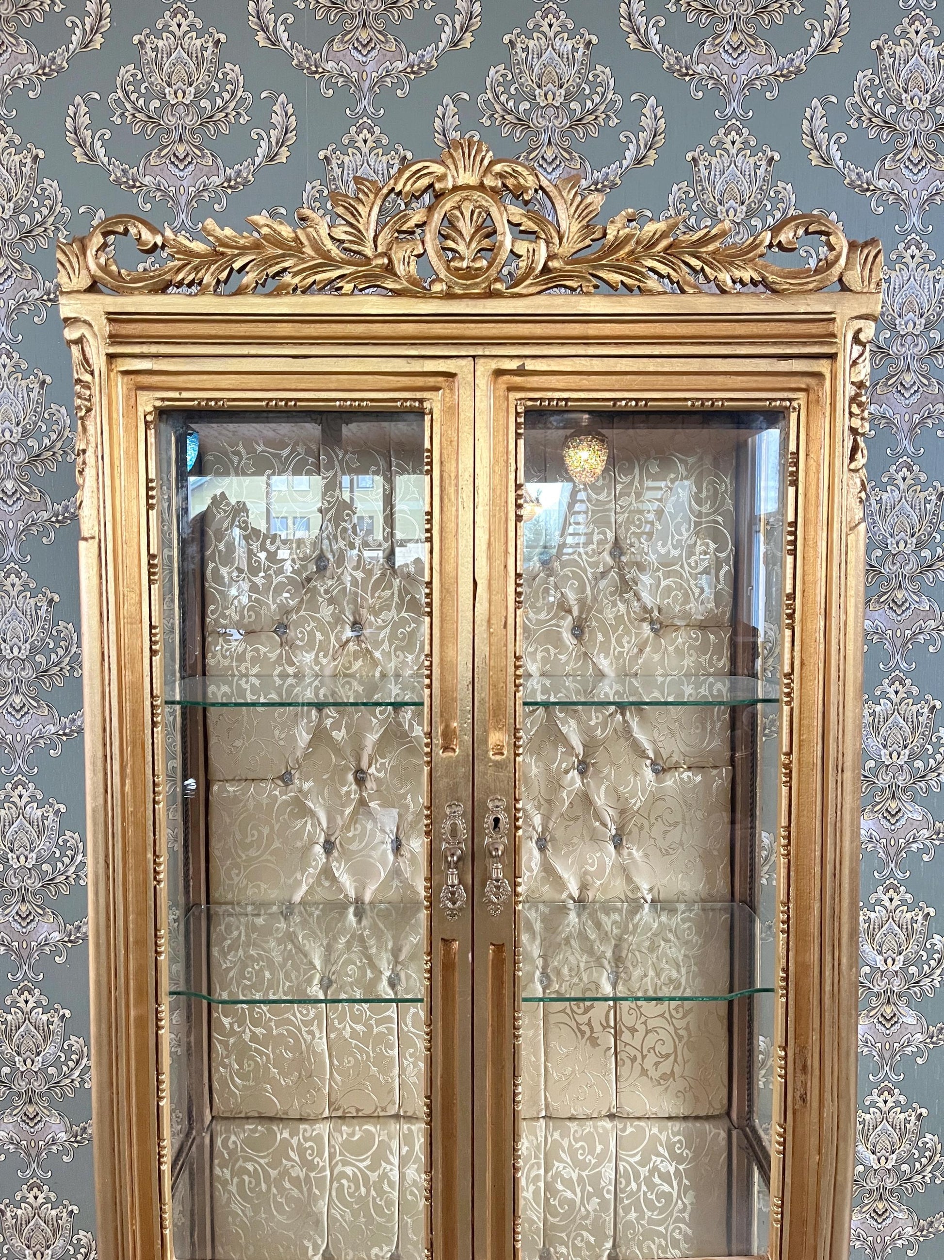 Display Cabinet Wooden French Louis XV Style Showcase Antique Baroque Style Reproduction in Gold Finish