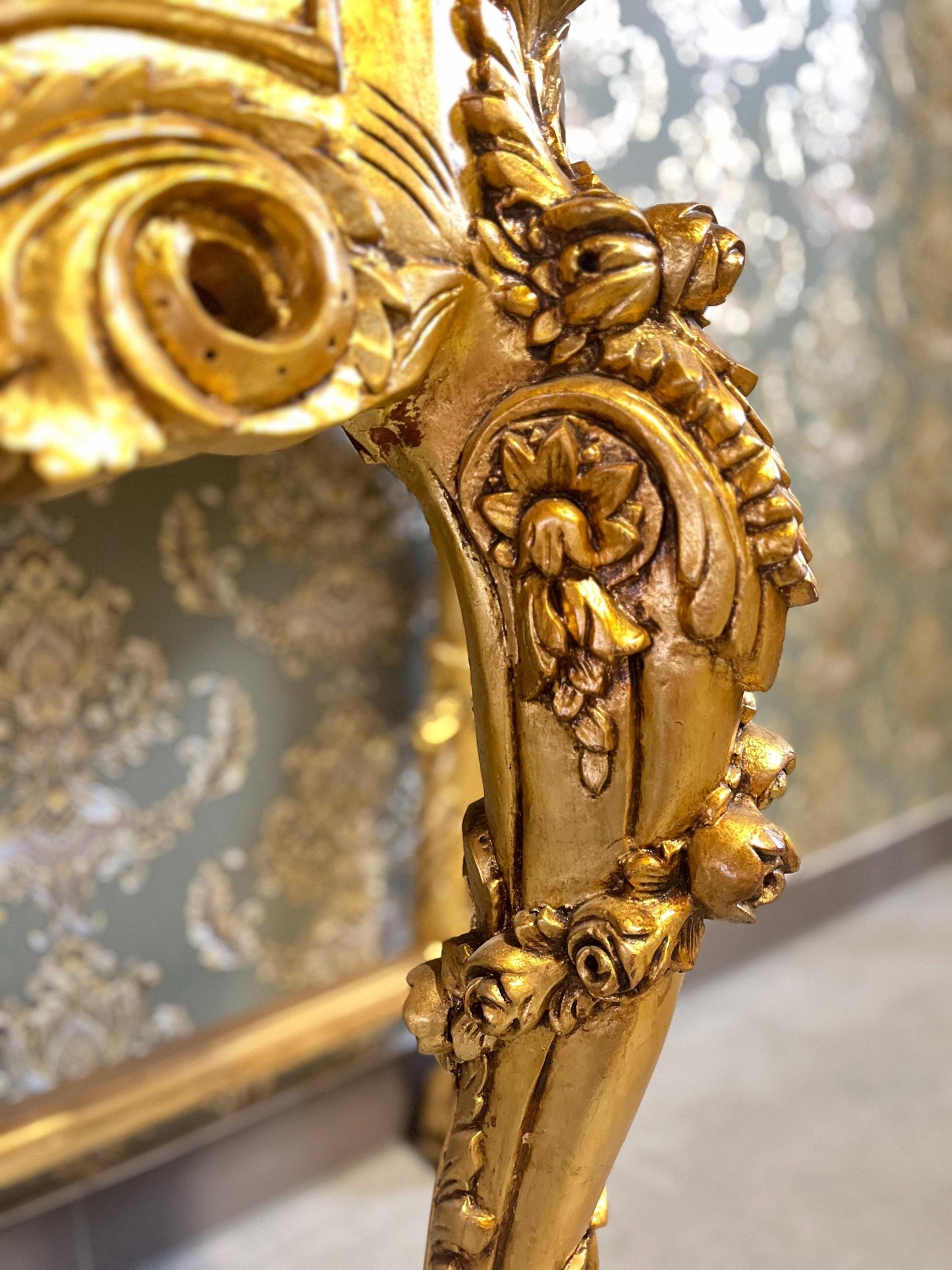 Console Table French Antique Style in Solid Wood Brown and Marble Slab Top Table Retro Baroque Style Gorgeous for Home Decor
