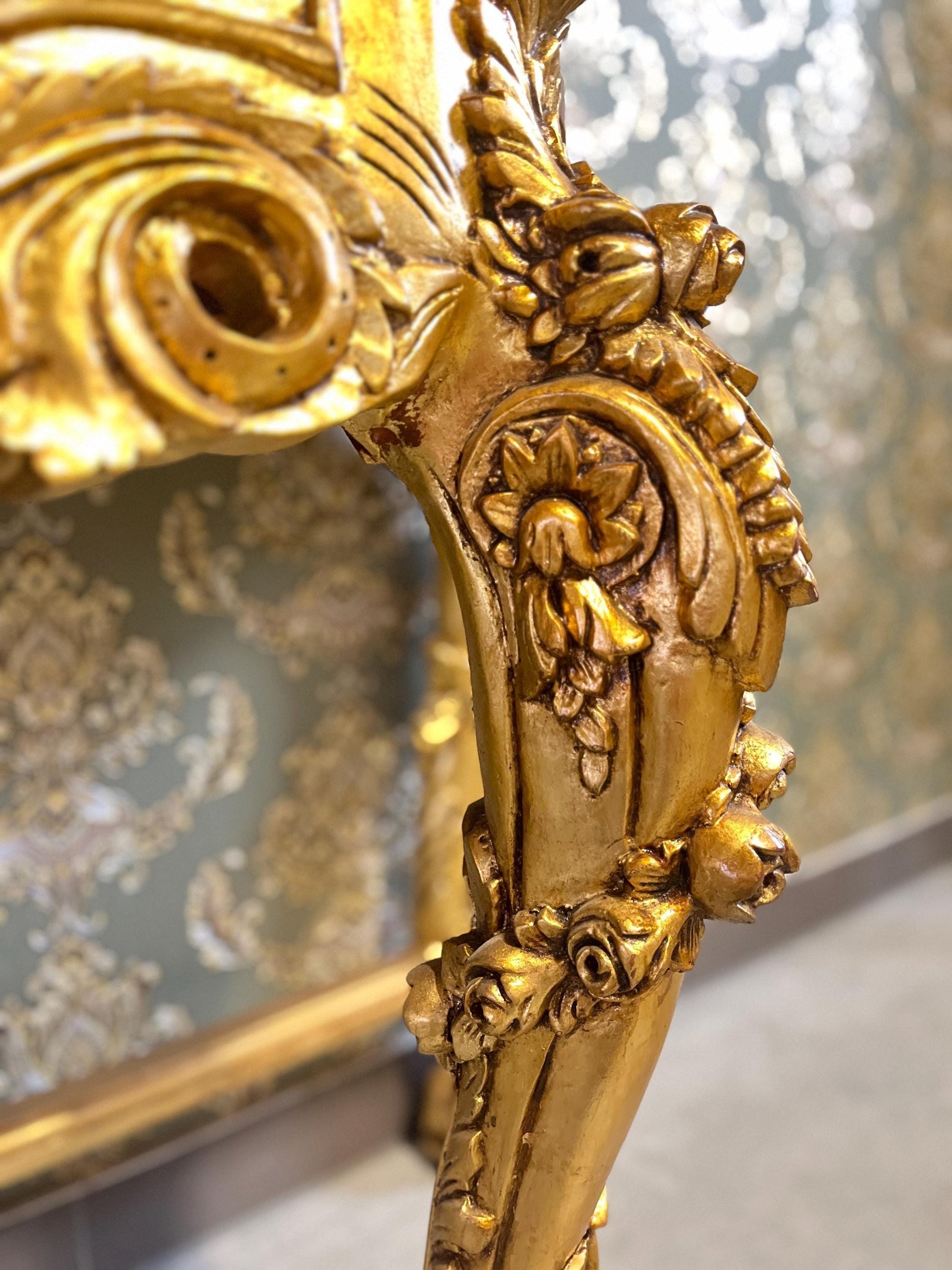 Console Table French Antique Style in Solid Wood Brown and Marble Slab Top Table Retro Baroque Style Gorgeous for Home Decor