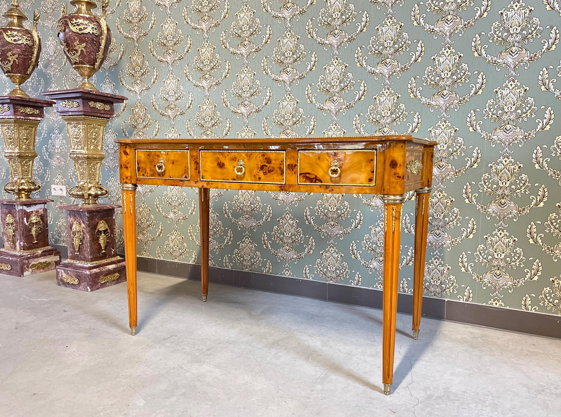 Luxury Desk Antique Baroque Style Writing Table 3 Drawers Handmade Desk Italian Style Bronze Handles in Yellow Wooden Veneer-LIMITED EDITION