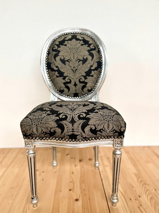 Chair Classic Baroque Style in Silver Black Pattern Dining Chair in Silver Finish for Home Decor