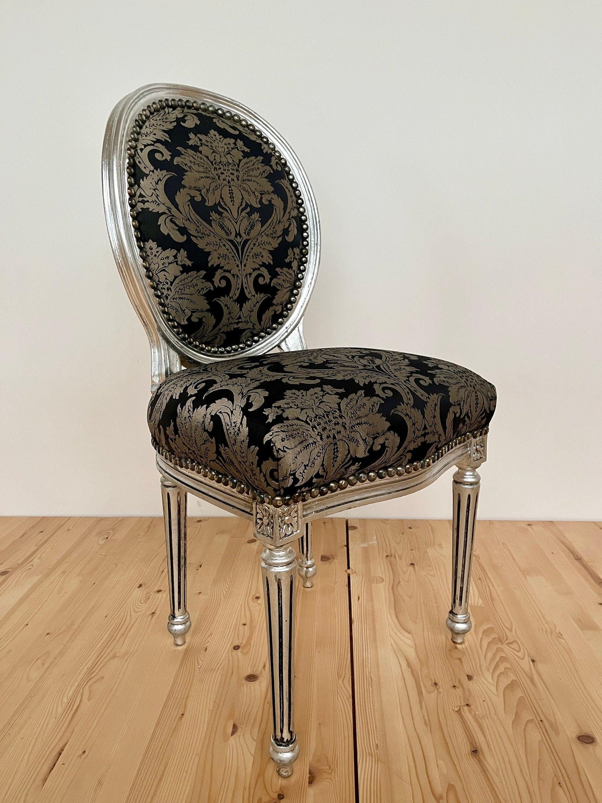 Chair Classic Baroque Style in Silver Black Pattern Dining Chair in Silver Finish for Home Decor