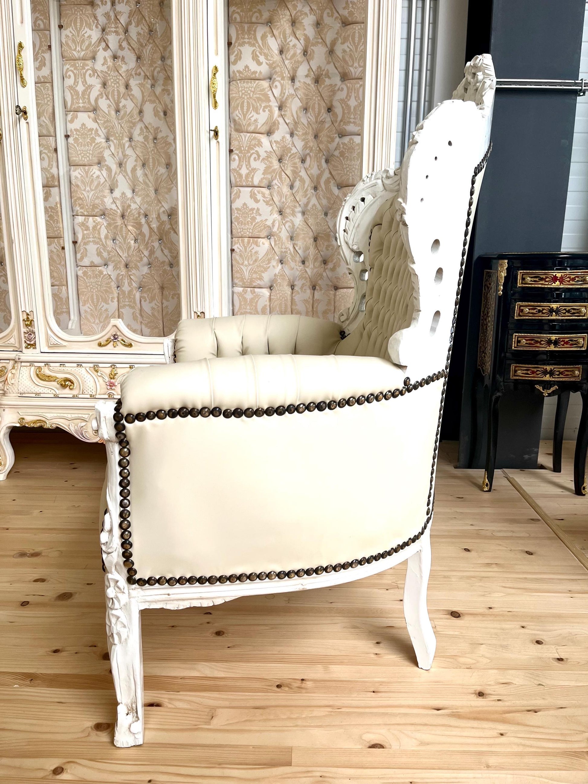Accent Armchair French Louis XV Style in Beige Color Retro Baroque Style Chair for Living Room Handmade Armchair Home Decor