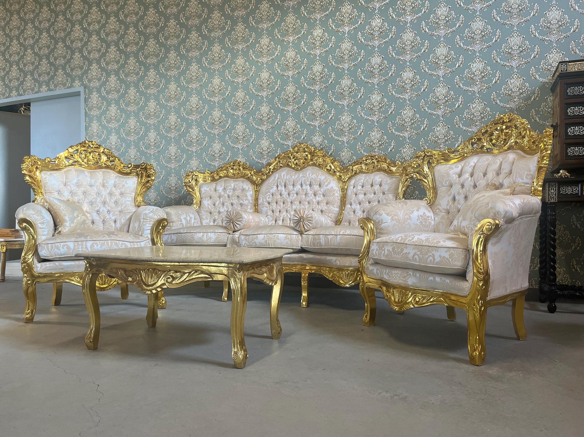 Sofa Set French Louis XV Style Tufted Velvet in Ivory Color in Gold Finish Marble Top Coffee Table Retro Baroque Style Sofa Set
