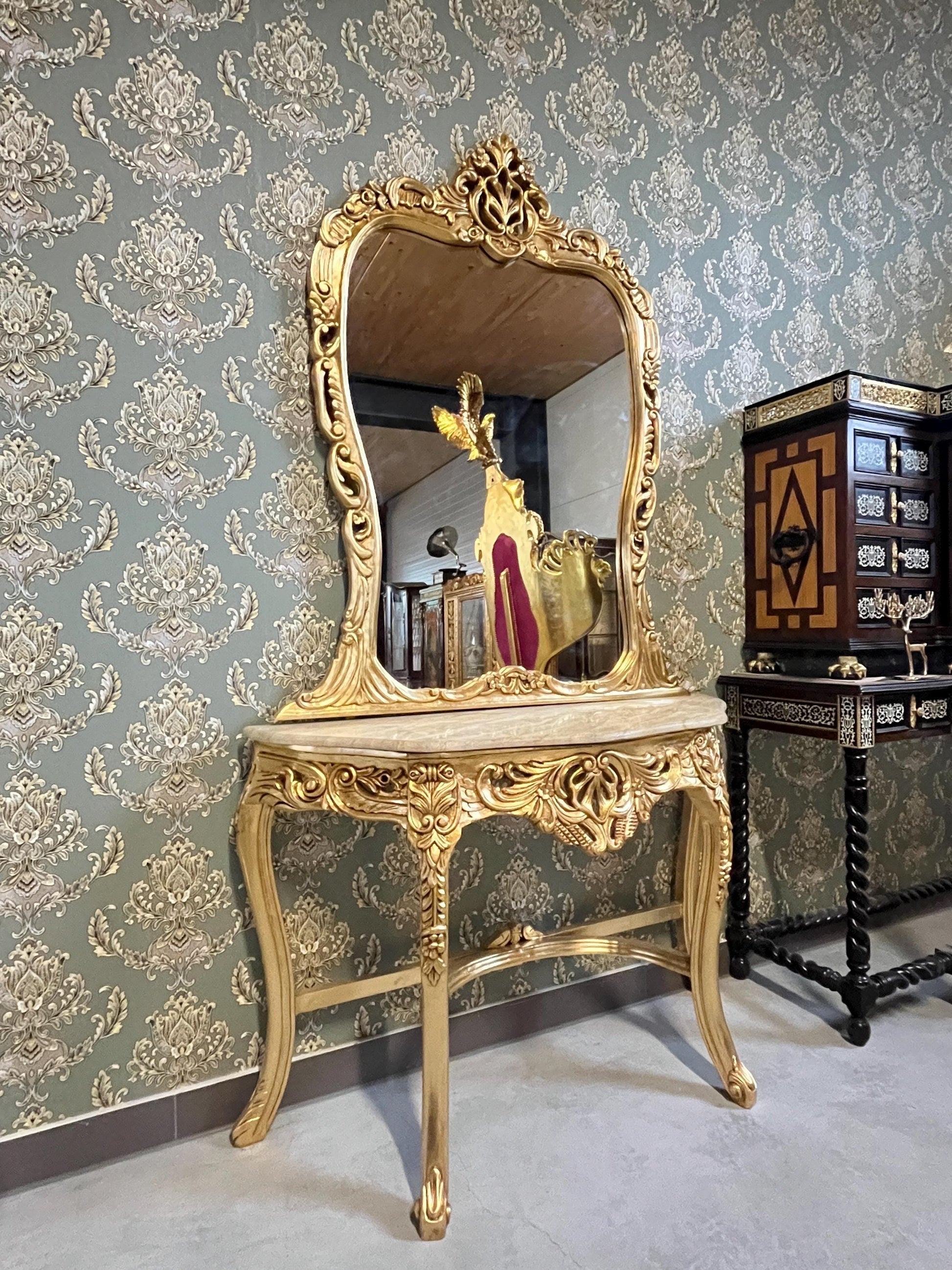 Table Console & Mirror Retro Baroque Style with Beige Marble Top Handcrafted Wooden Table in Gold Finish