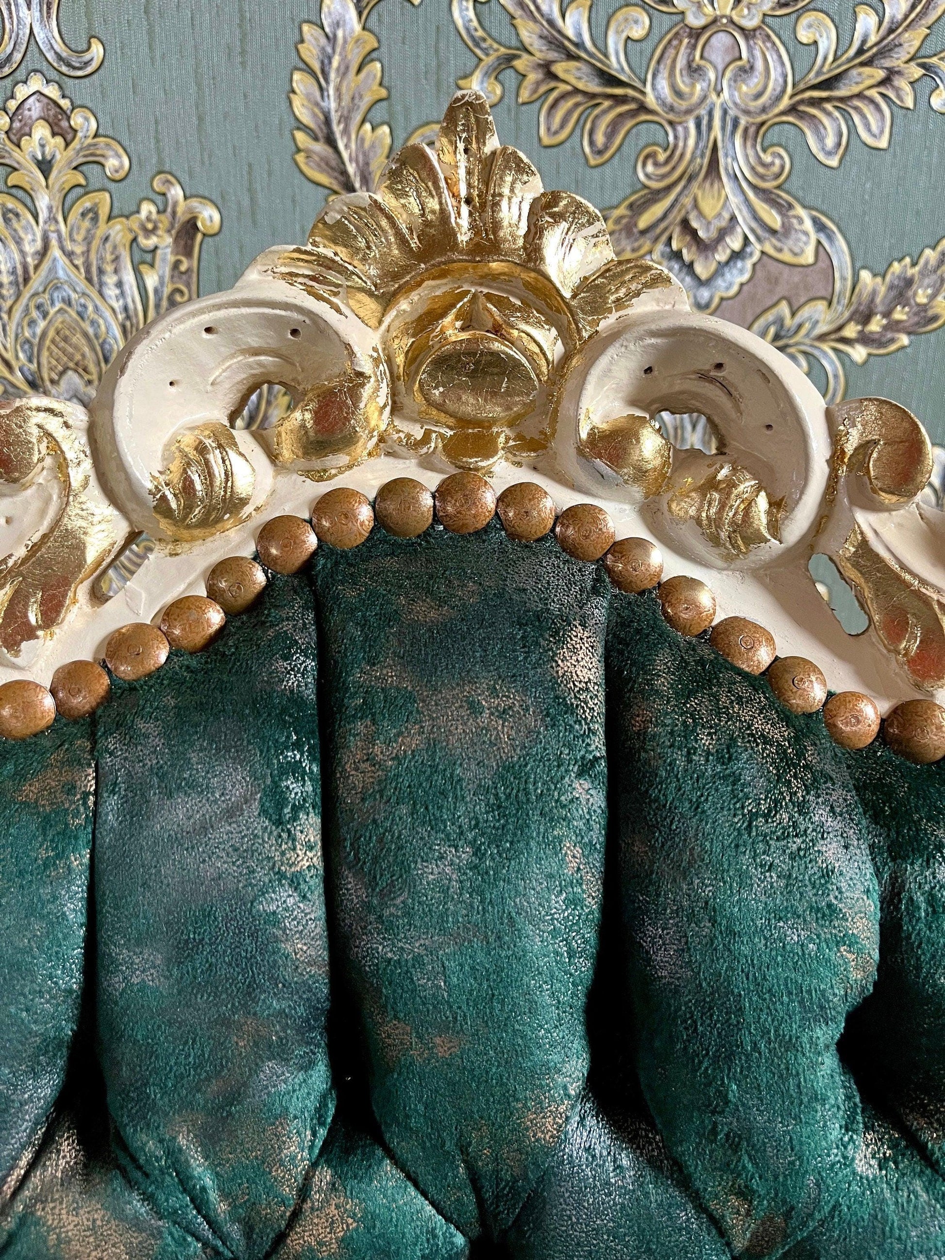 Armchair French Louis Style Velvet Forest Green Chair Baroque Rococo Antique Style Reproduction Armchair for Home Decor for Store Display