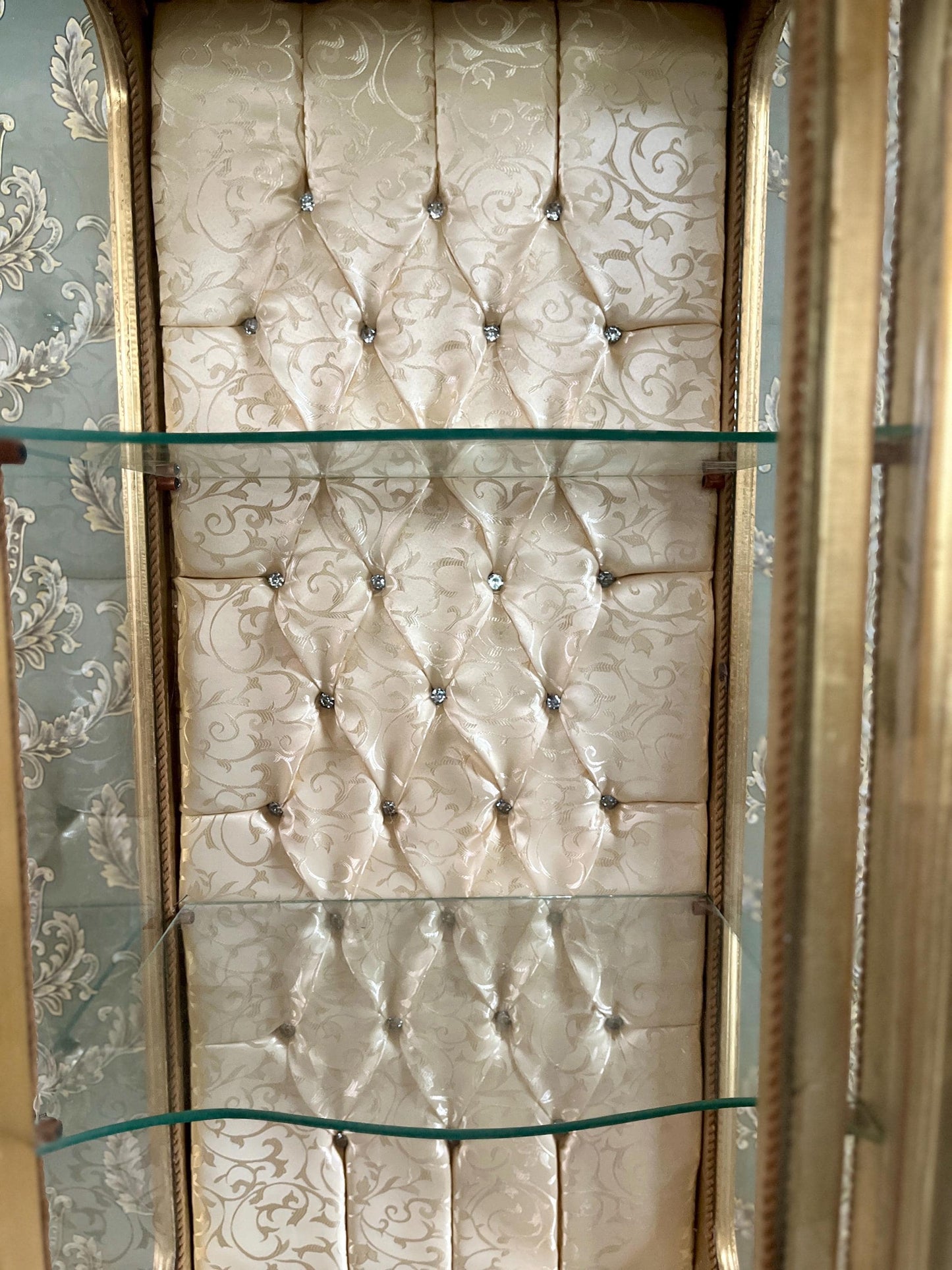 Showcase Gold French Louis XV Style Showcase Antique Style Silver Showcase Baroque Style Beige Showcase Home Decor French Style for Home