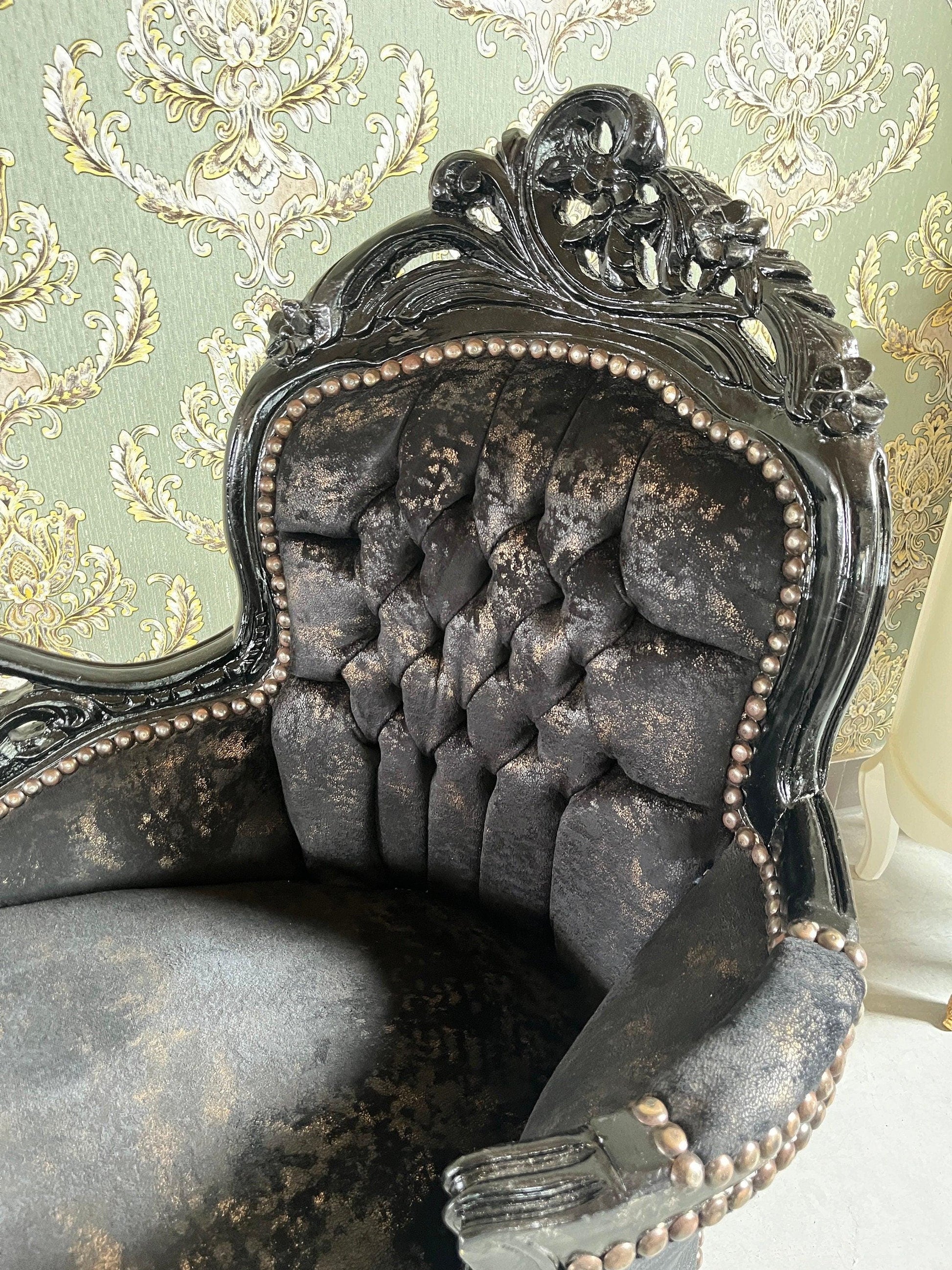 Small Chaise Longue French Louis Style in Midnight Black Retro Baroque Style Bench in Velvet Brown for Home Decor