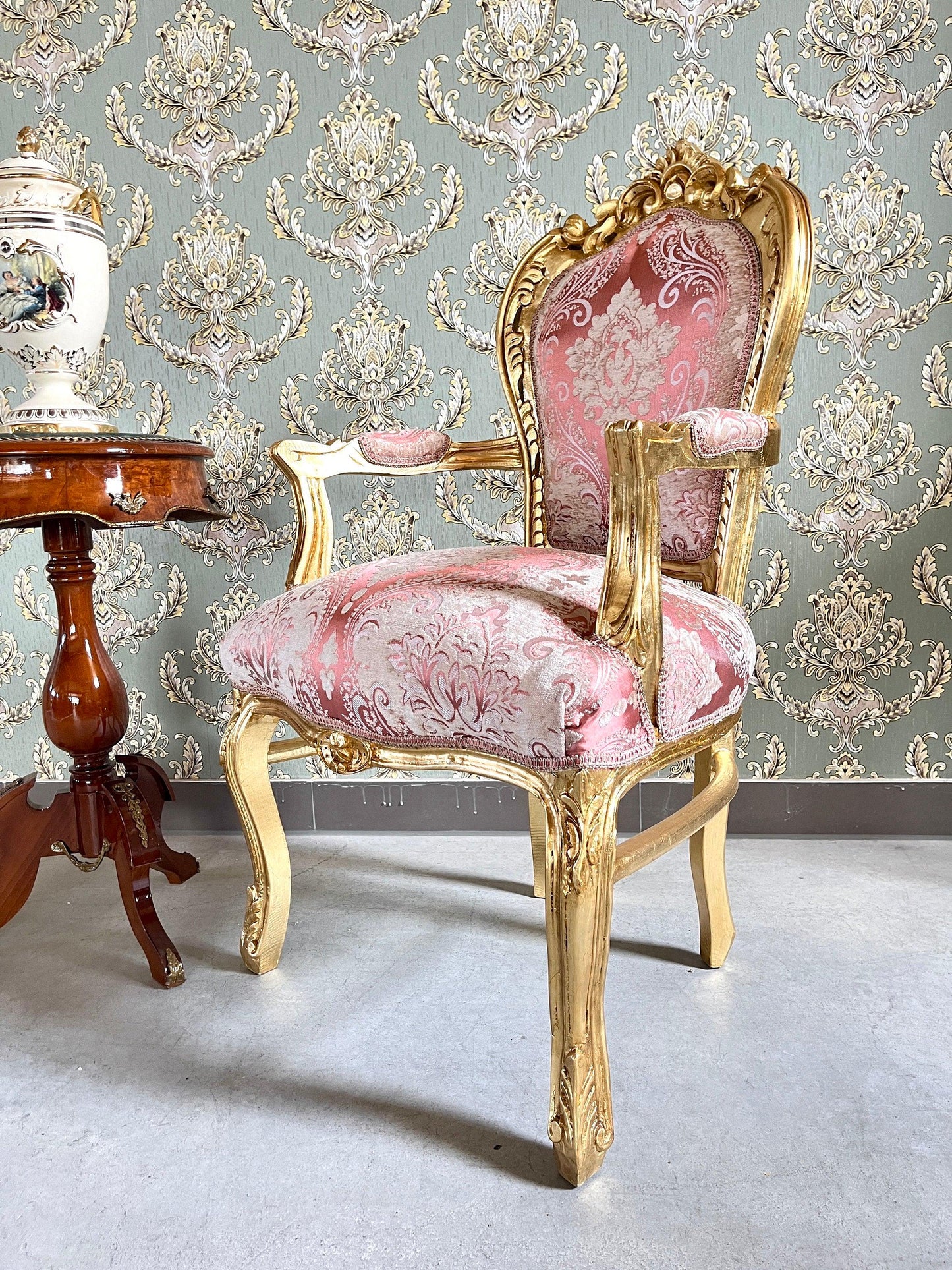 Armchair French Louis Style Accent Chair Baroque Rococo Antique Style in Pink or Turquoise Floral Pattern for Home Decor for Lodge Lobby