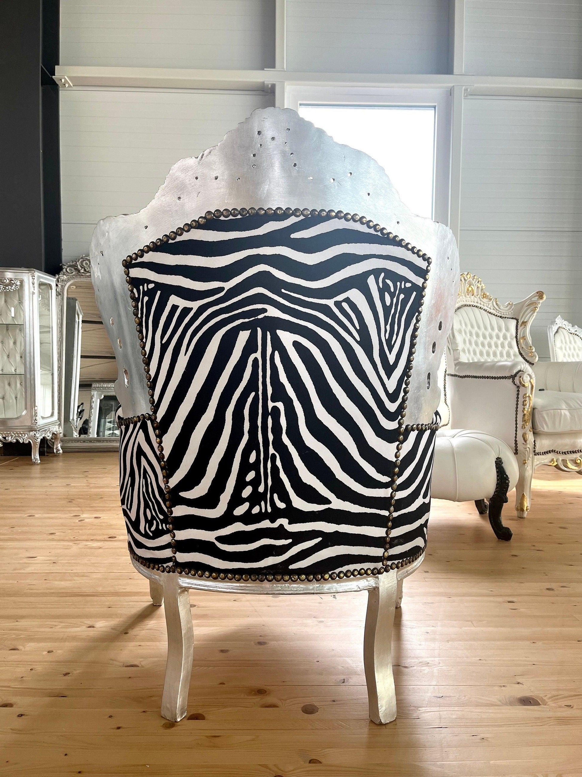 Barock-Sessel im französischen Rokoko-Stil / Baroque Armchair in French Rococo style- Black Zebra