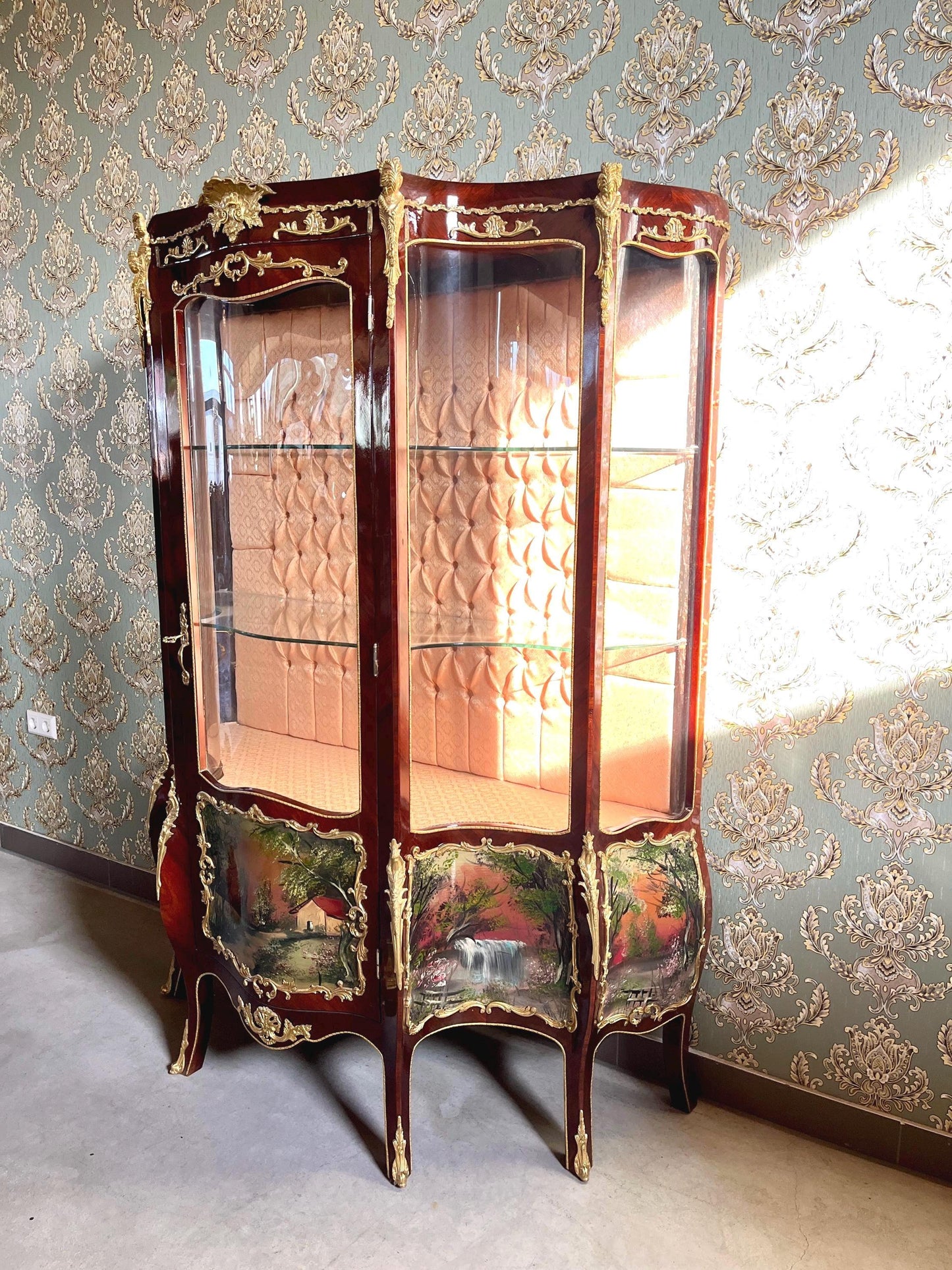 Vitrine Retro Baroque Style Display Cabinet Antique Style Showcase in Handpainted Oil Painting at Front for Home Decor- LIMITED EDITION