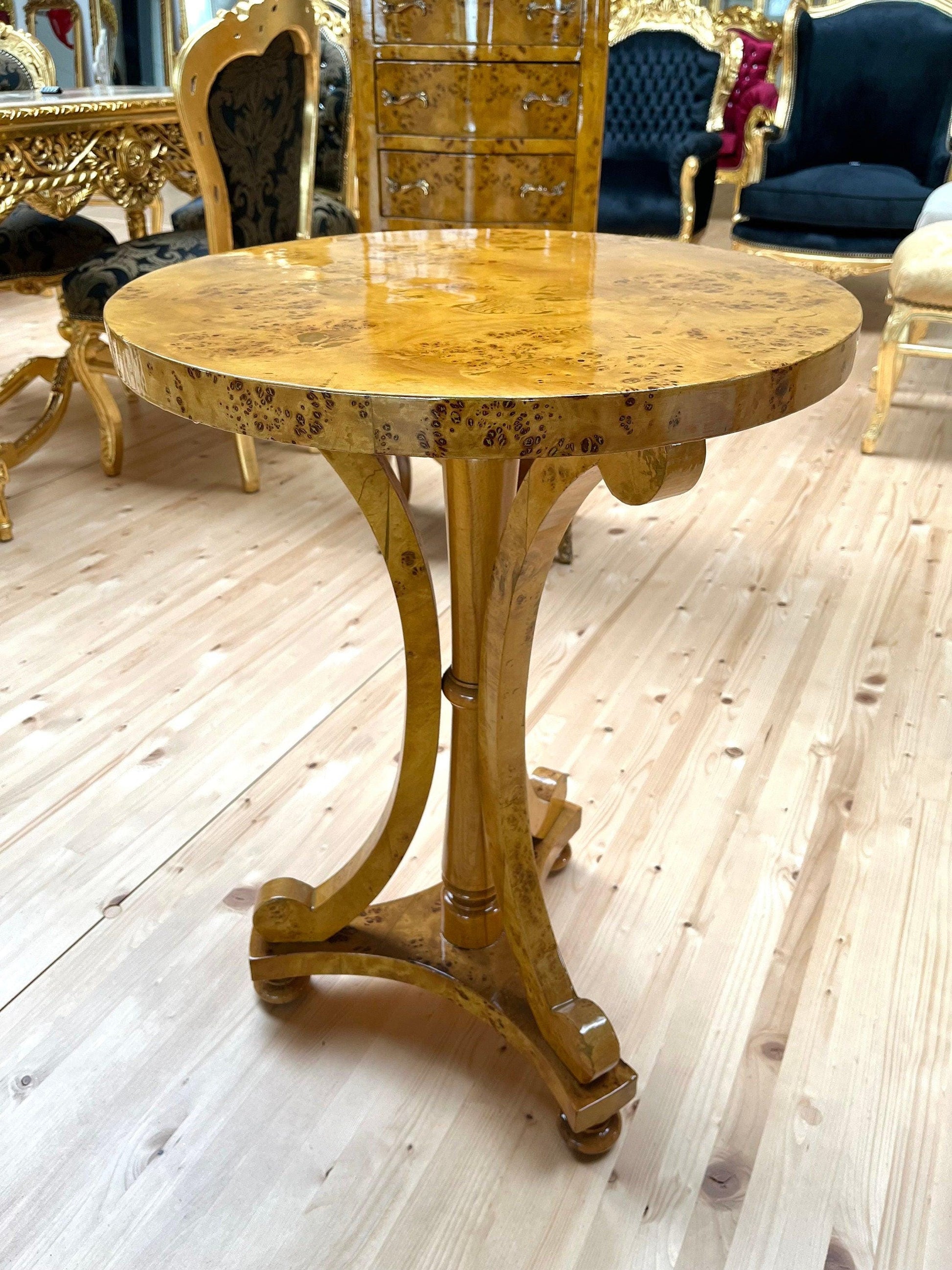 Round Side Table Classic Baroque Style Coffee Table In Yellow Color Wooden Round Table for Living Room Decor