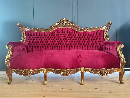 Lounge Sofa Red Velvet Antique Baroque Style 3-Seater Couch in Xmas Red Velvet French Style Home Decor Gift for Holiday LIMITED EDITION