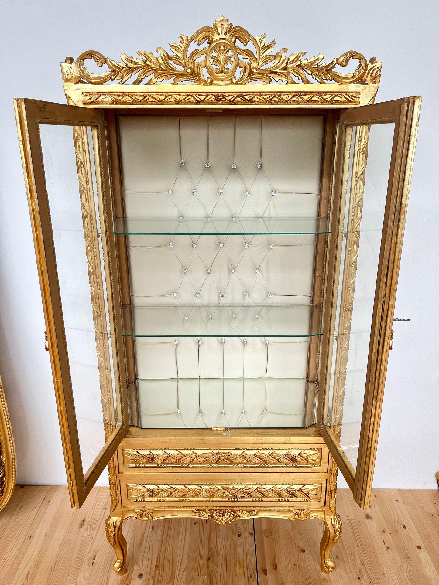 Display Cabinet Wooden French Louis XV Style Showcase Antique Baroque Style Reproduction in Gold Finish