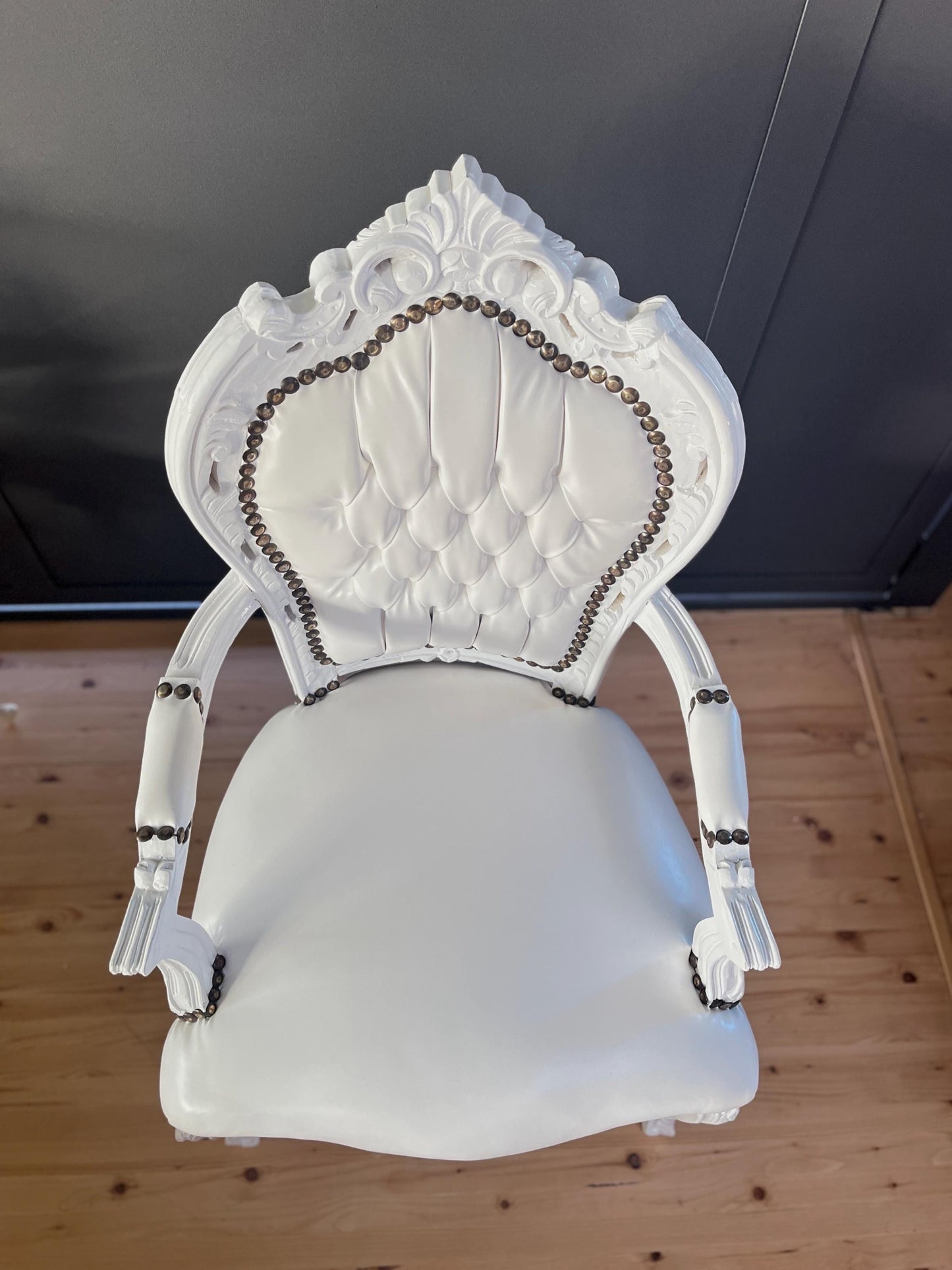 Armchair French Baroque Rococo Handcrafted Style in White for Wedding or Special events!