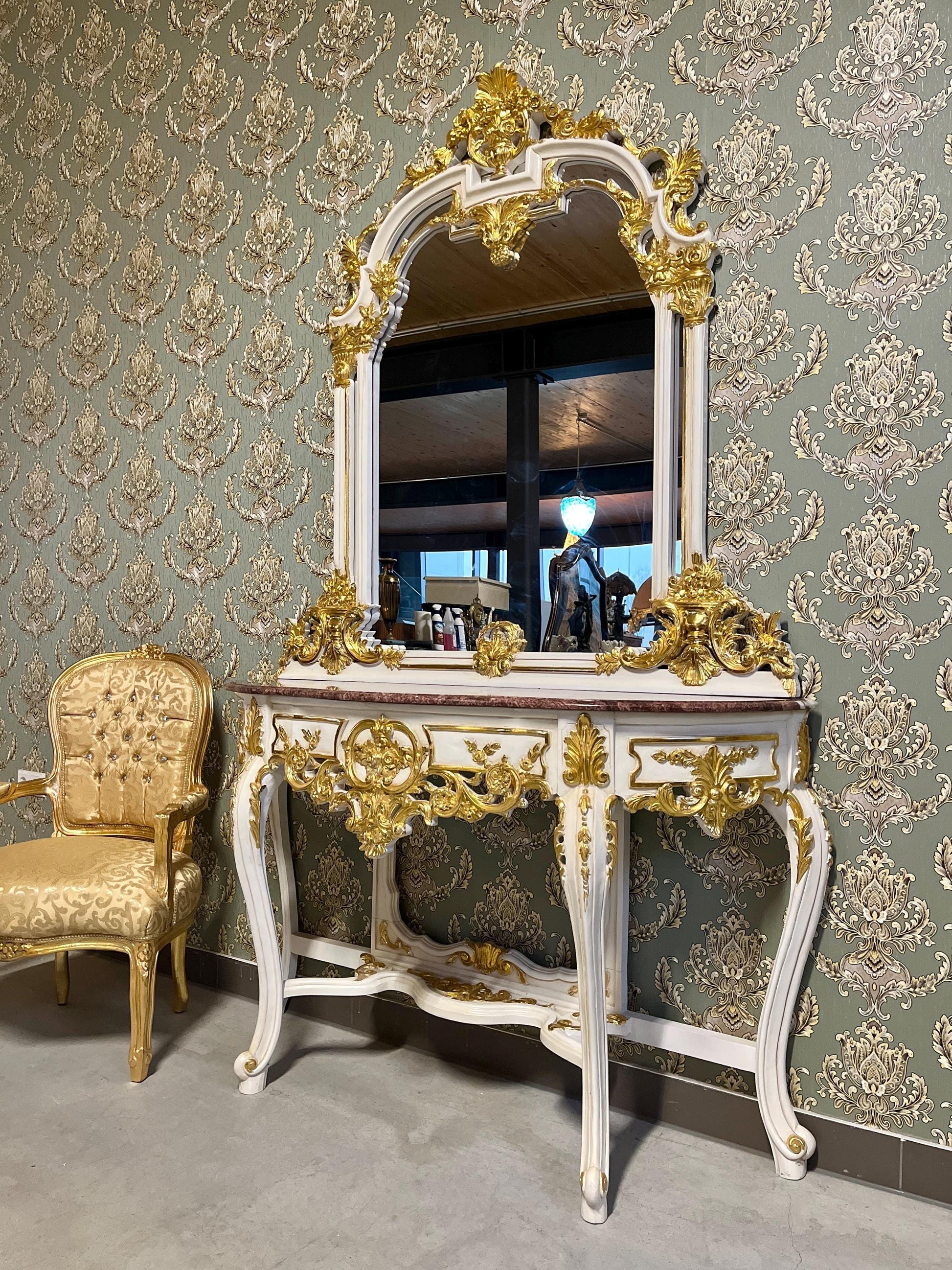 Deluxe Table Console Mirror Set French Antique Style Baroque Rococo Style Red Marble Slab Top in Gold Finish for Home Decor for Hotel Decor