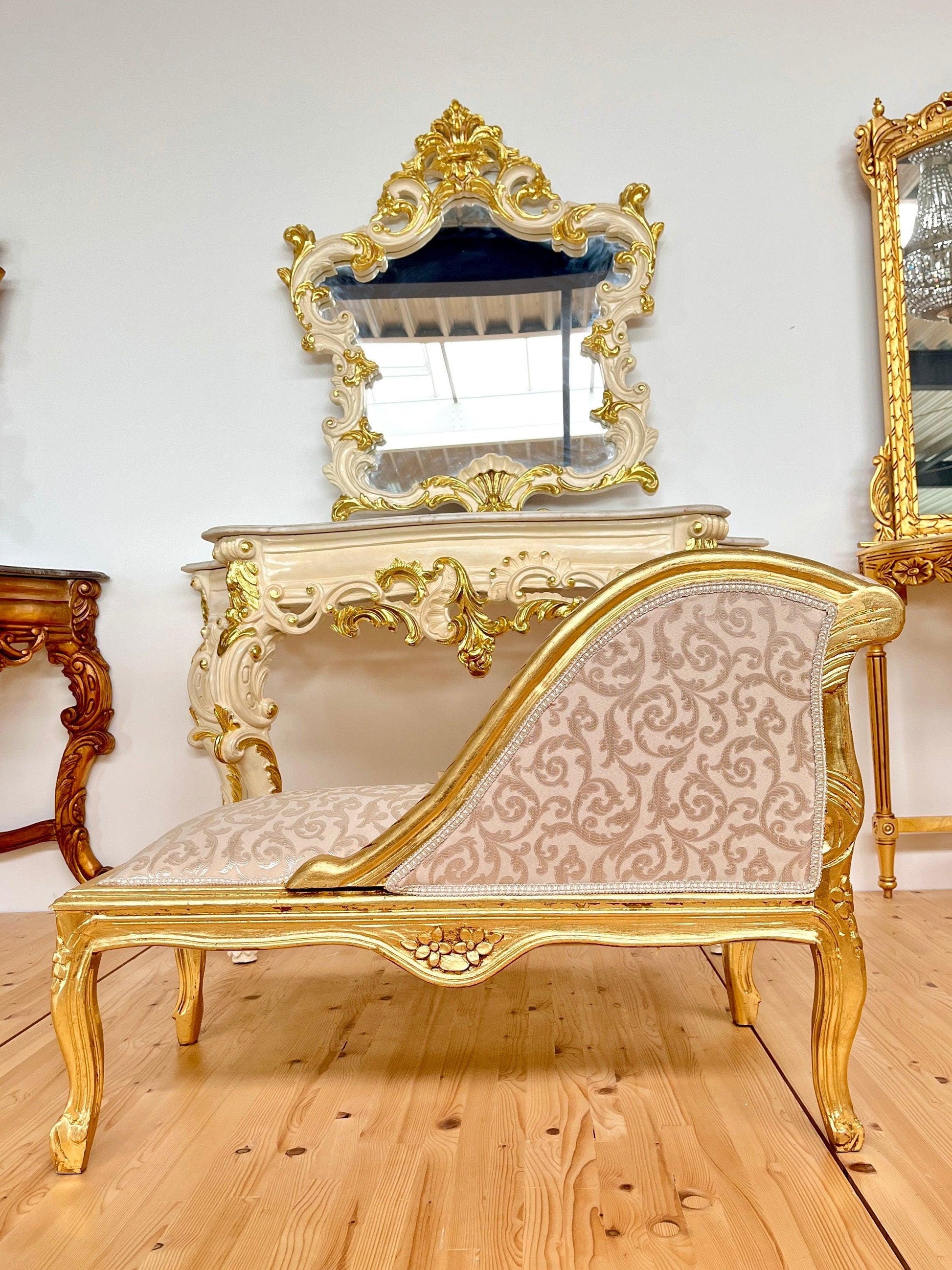 Bench French Louis Style Small Chaise Longue in Beige Fabric Retro Baroque Style Ottoman for Home Decor in Gold Finish
