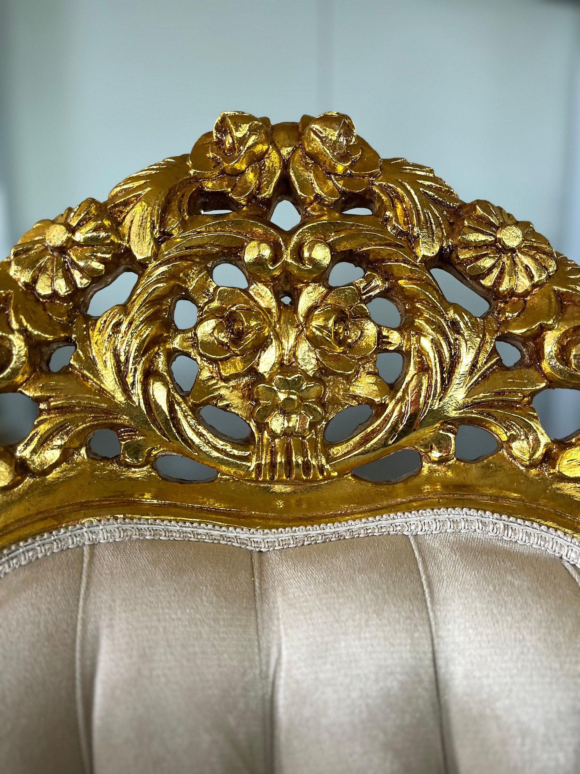 Sofa Set French Louis XV Style Tufted Velvet Beige Color in Gold Finish Marble Top Coffee Table Retro Baroque Style Sofa Set