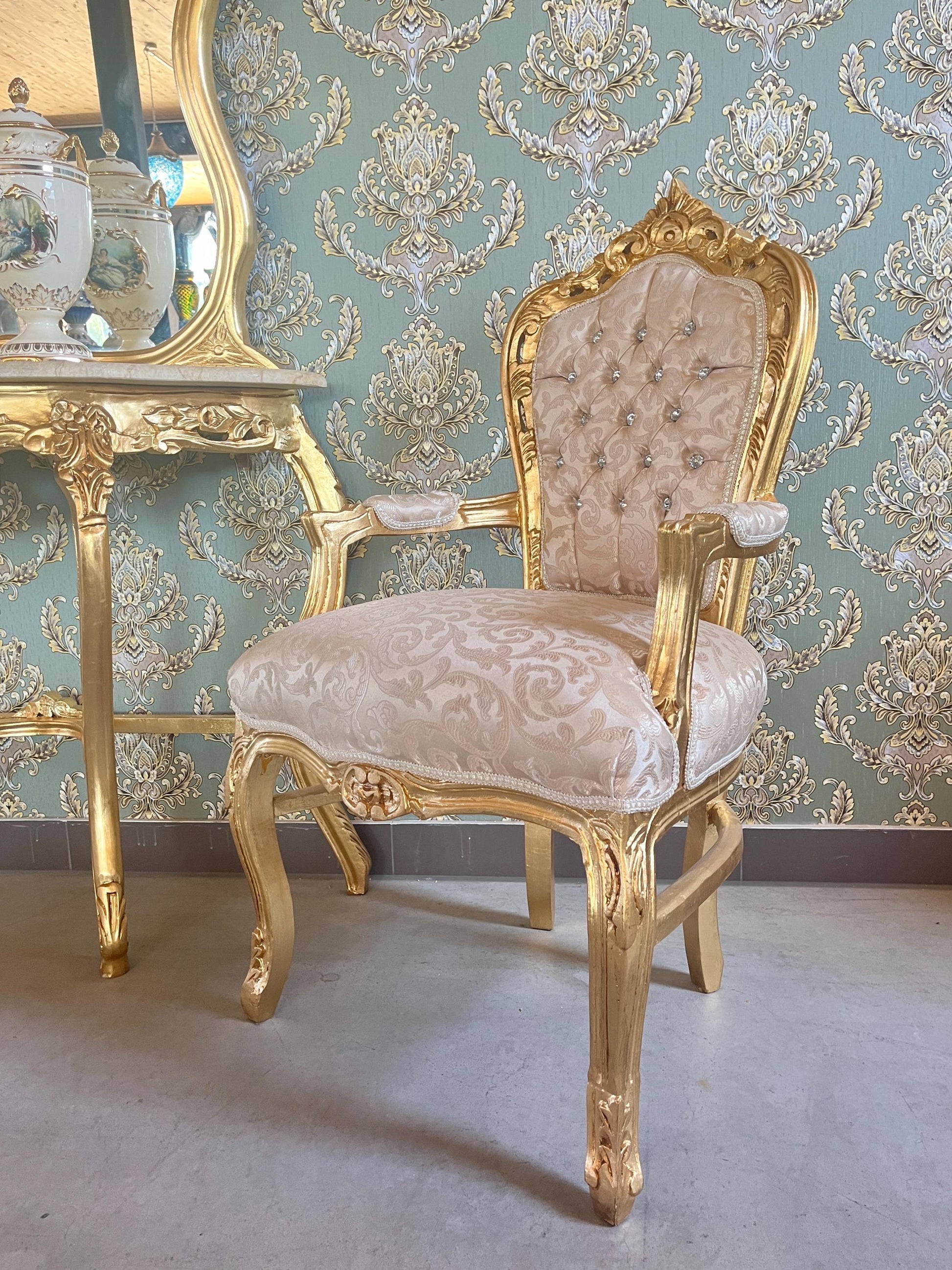 Accent Armchair Beige Color Damask French Louis XV Style Chair in Gold Finish Retro Baroque Rococo Handmade Chair For Xmas Gift Home Decor