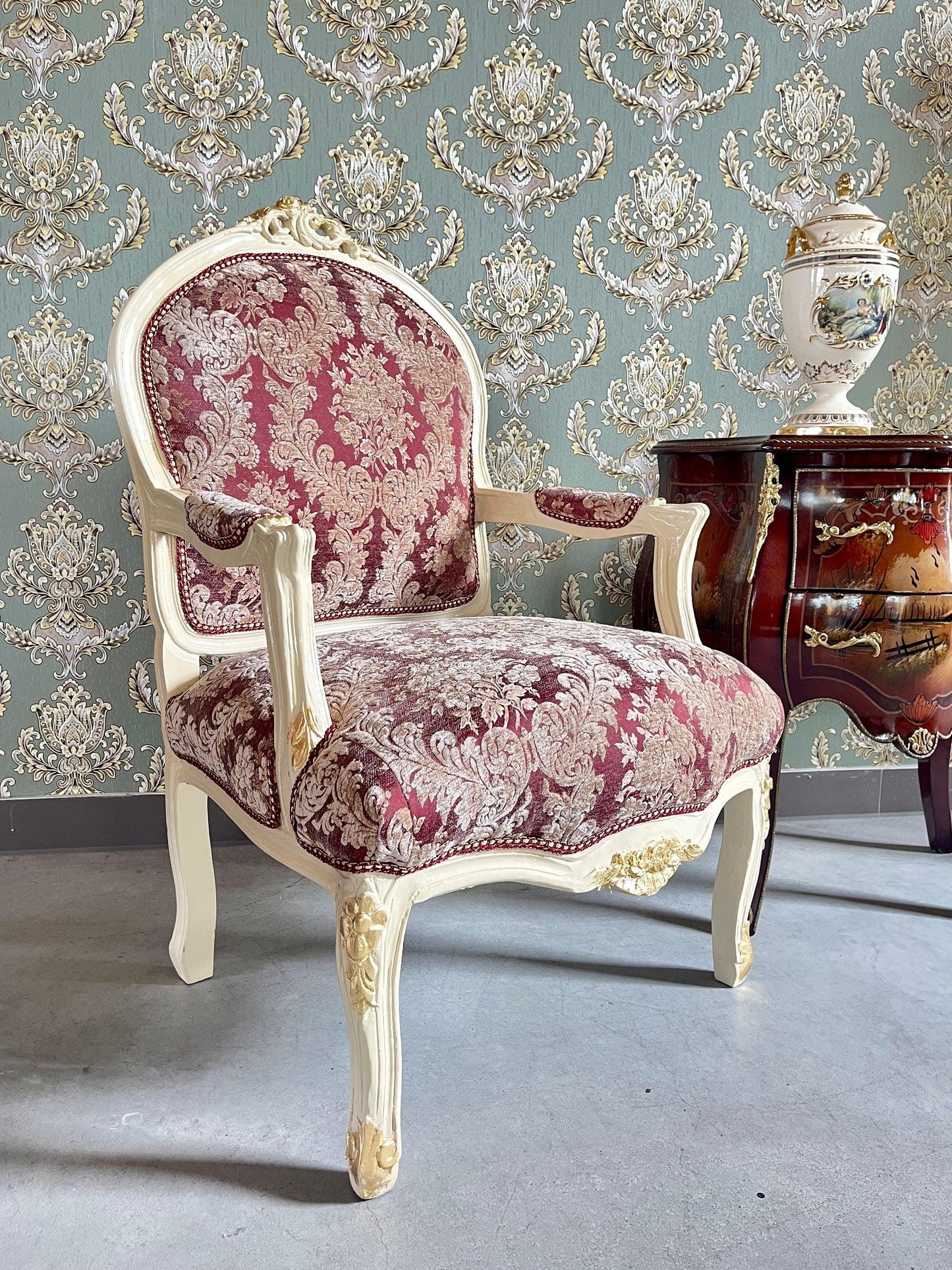 Armchair French Louis Style Chair Floral Pattern Red Velvet Antique Baroque Style Armchair For Lounge Room Home Decor