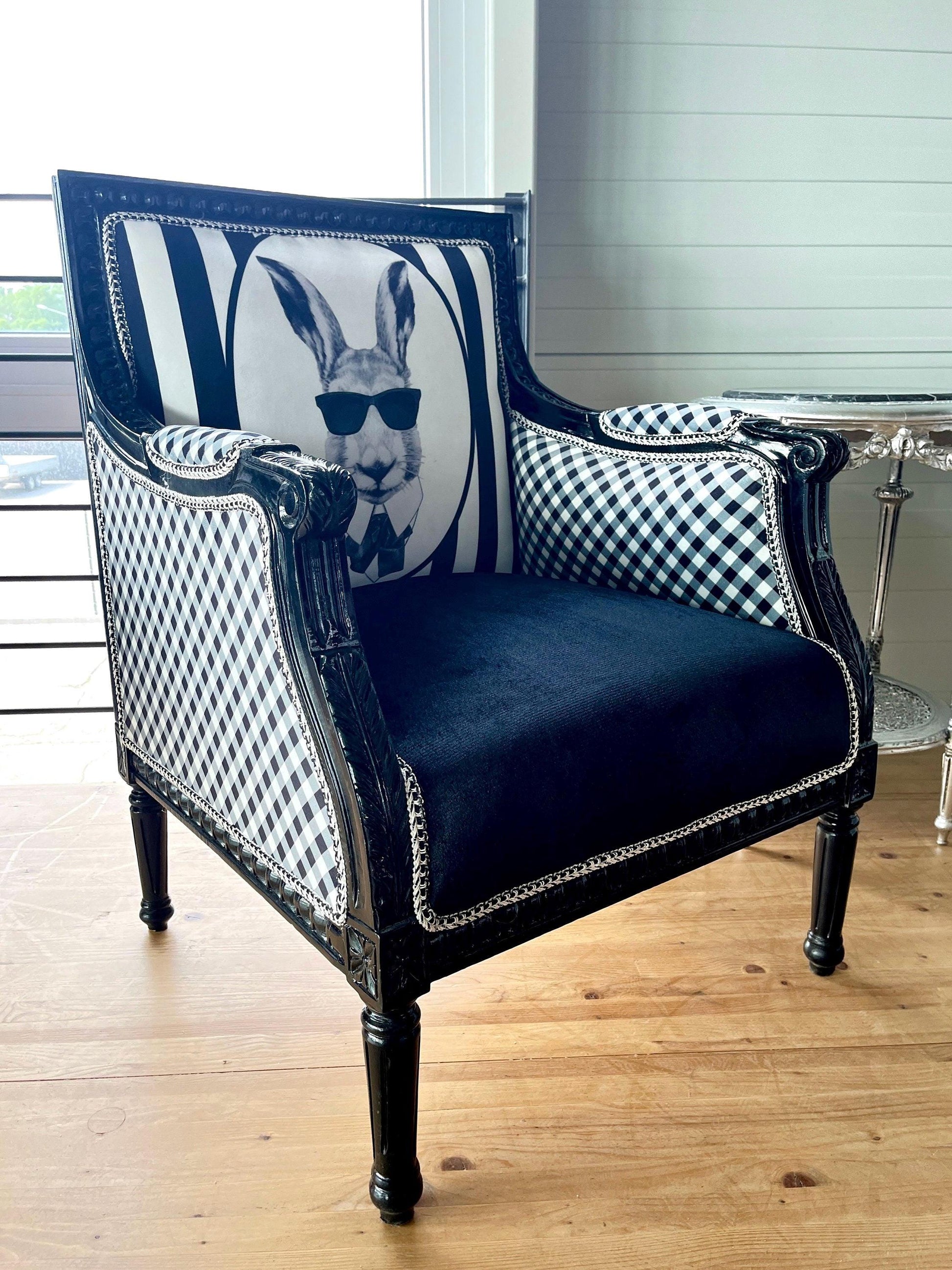Armchair Classic Baroque Style in Black & White Velvet Cool Rabbit Print Square Armchair for Birthday Party Special Event Commercial Decò