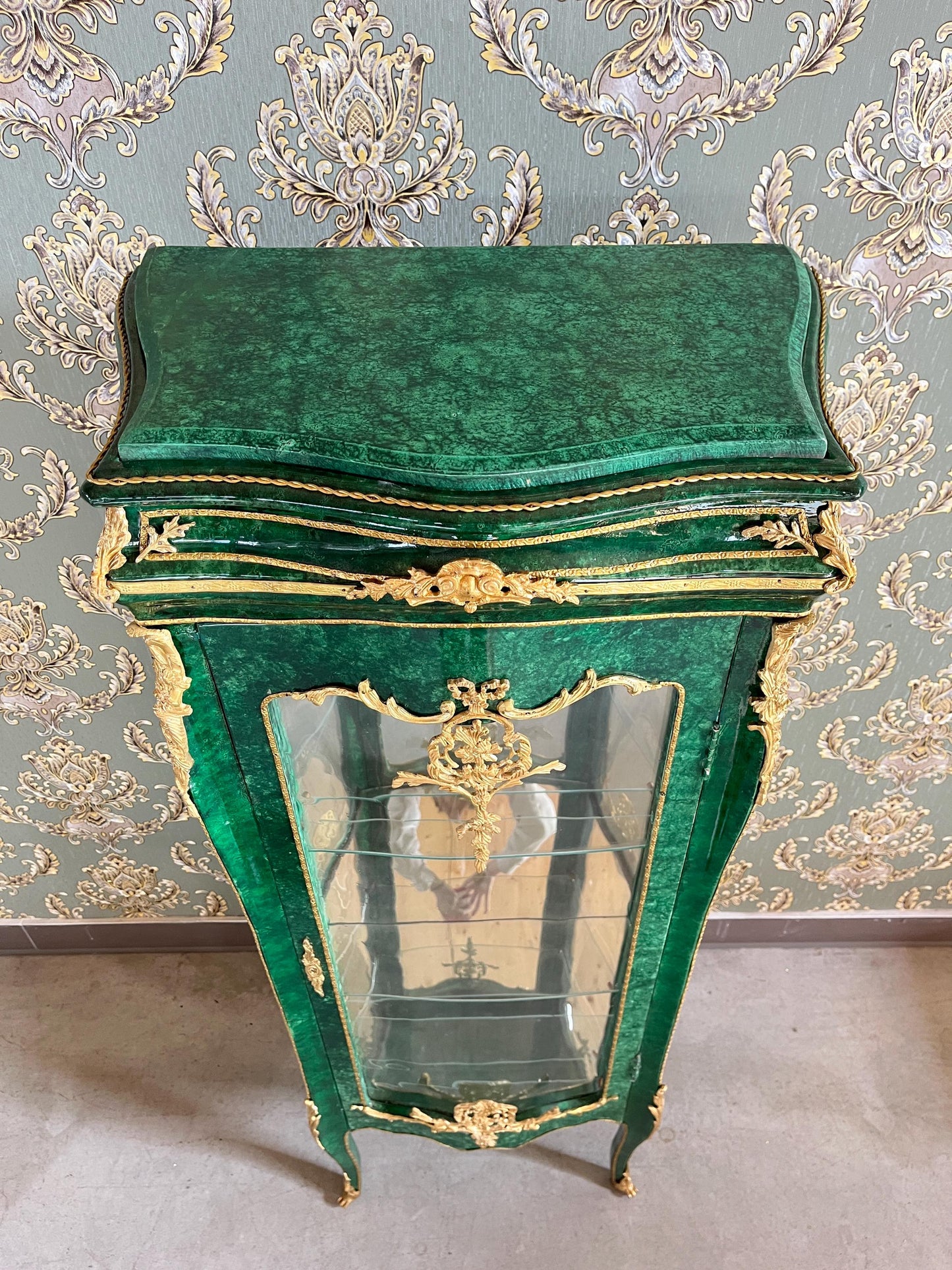 Display Cabinet Middle Size in Emerald Green French Baroque Royal Style Marble Slab Top Showcase Home Decor Xmas Gift - LIMITED EDITION