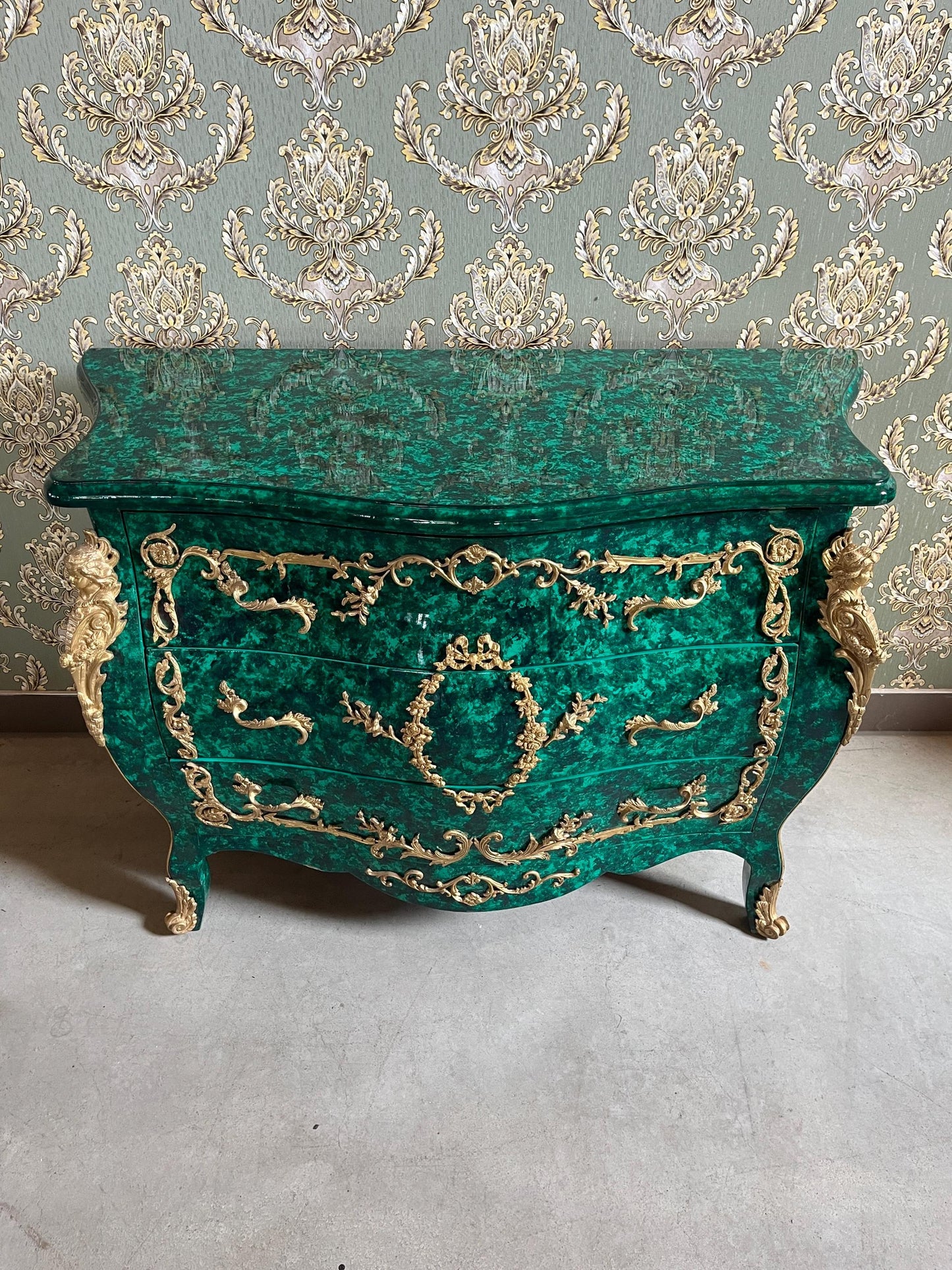 Deluxe Chest of Drawer Louis XV Style in Emerald Green Antique Royal Style Dresser with Bronze Ornaments for Bedroom Decor- LIMITED EDITION