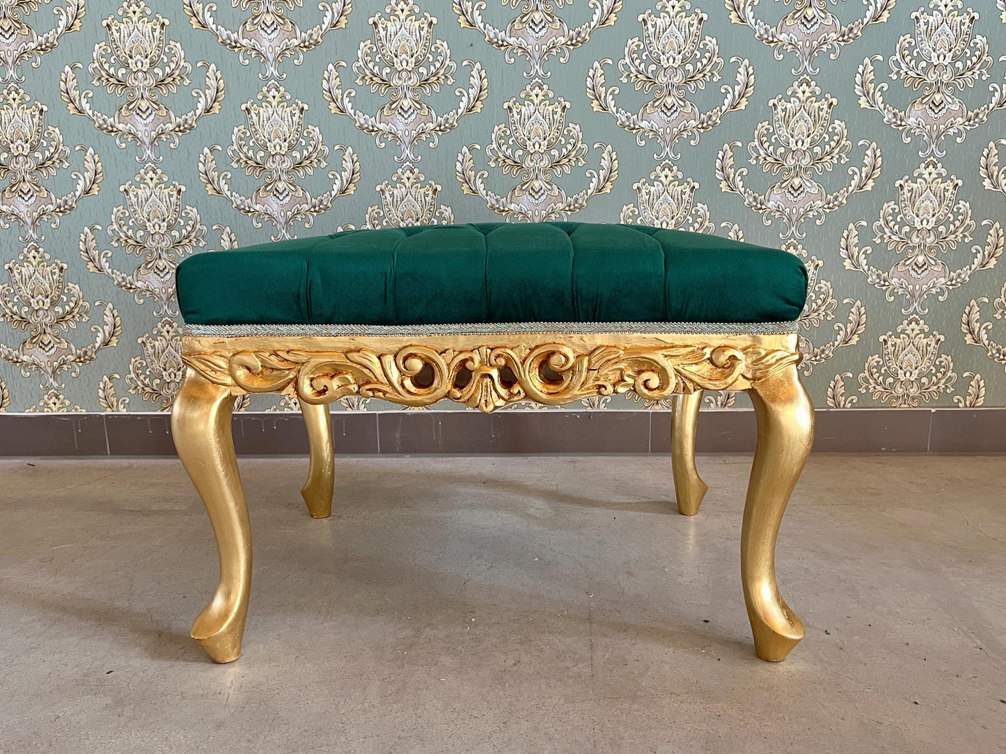 Small Bench Retro Baroque Rococo Style Ottoman in Xmas Green Velvet Gold Finish for Furniture Home Gift Xmas Gift for Home Decor