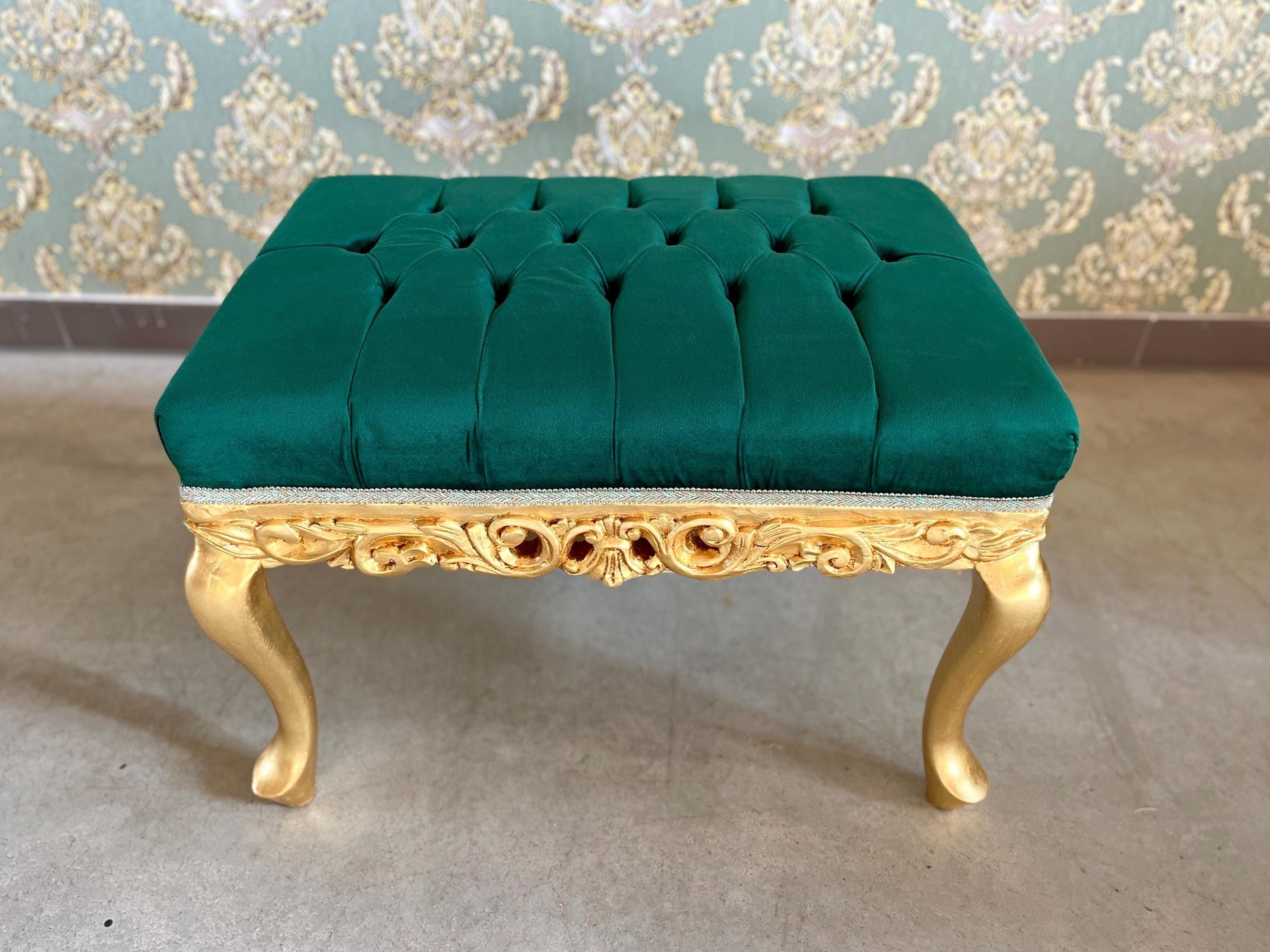 Small Bench Retro Baroque Rococo Style Ottoman in Xmas Green Velvet Gold Finish for Furniture Home Gift Xmas Gift for Home Decor