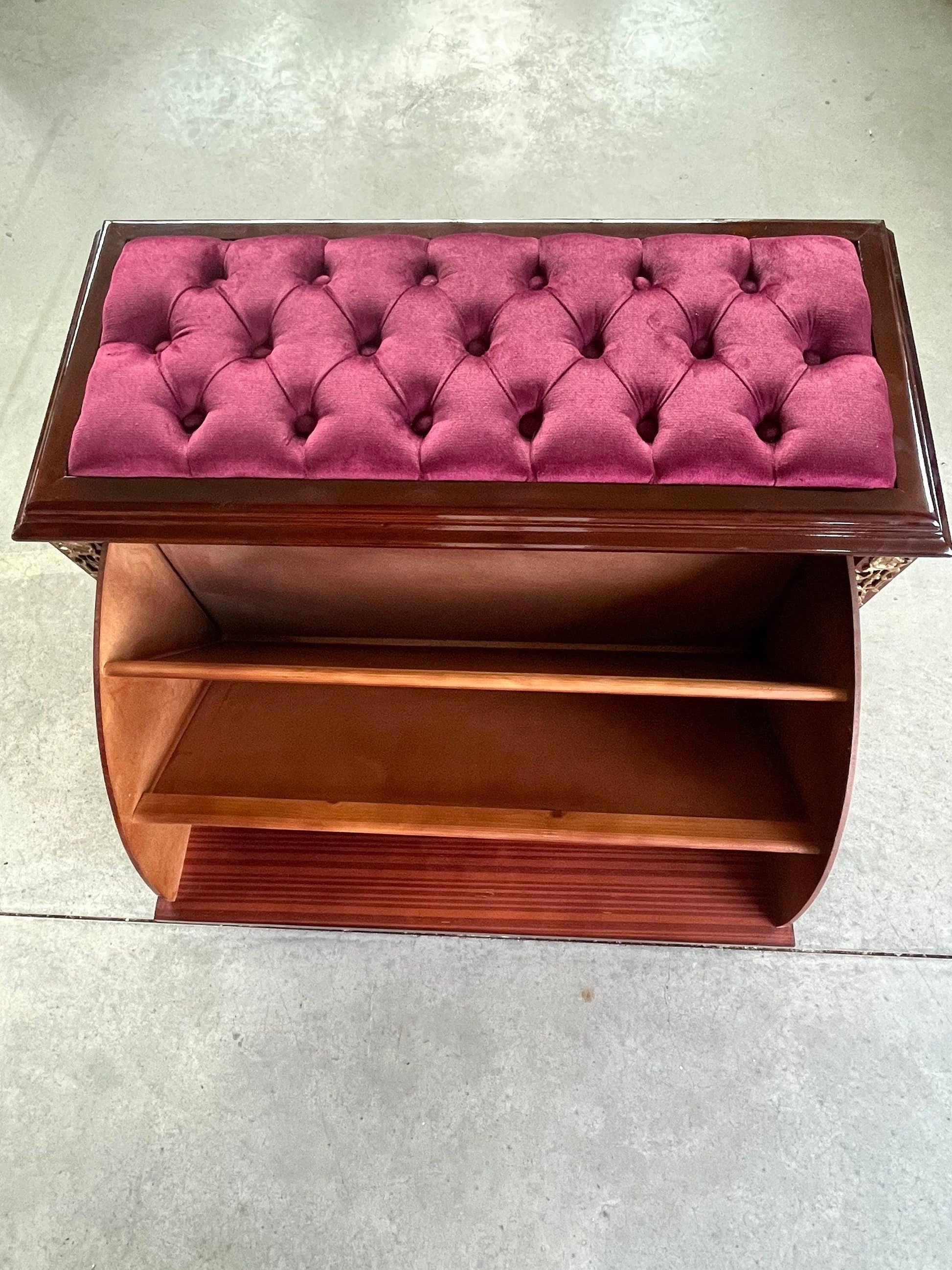 Barocker Schuhschrank im Antik-Stil - handgefertigt/ Shoe Cabinet French Baroque Seated Cabinet Red Velvet Seated Shoe Side Board Home Decor