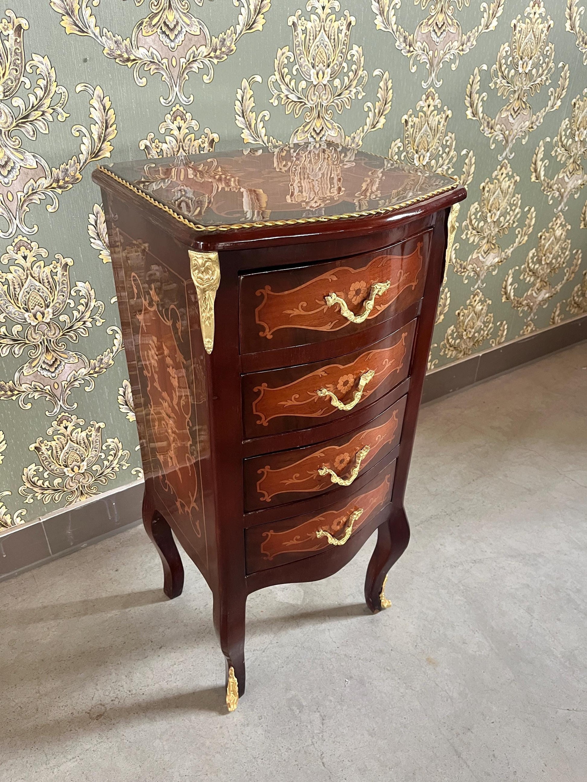 Small Night Stand French Antique Style Small Chest of Drawer Retro Baroque Style in Brown Kommode Home Decor Bedside Table for Bedroom Decor