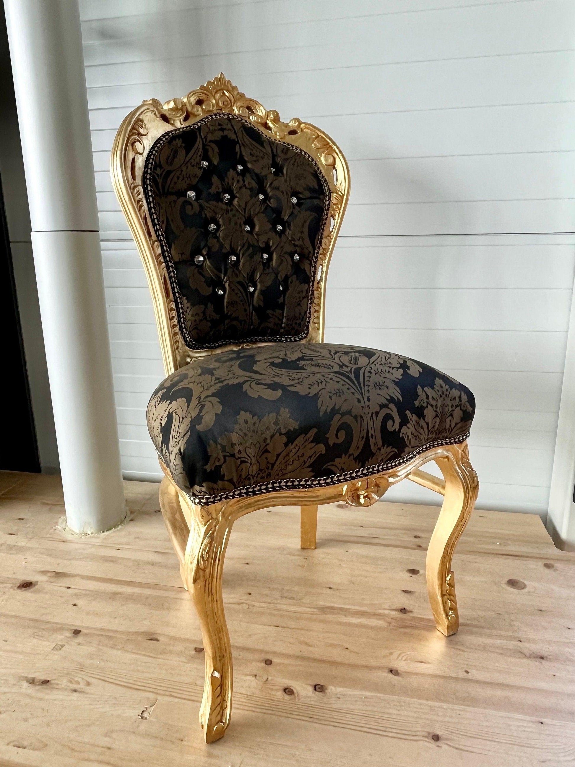 Esszimmerstuhl- und Tischset im französischen Barock-Rokoko-Stil / French Baroque Rococo Style Dining Chair Table Set
