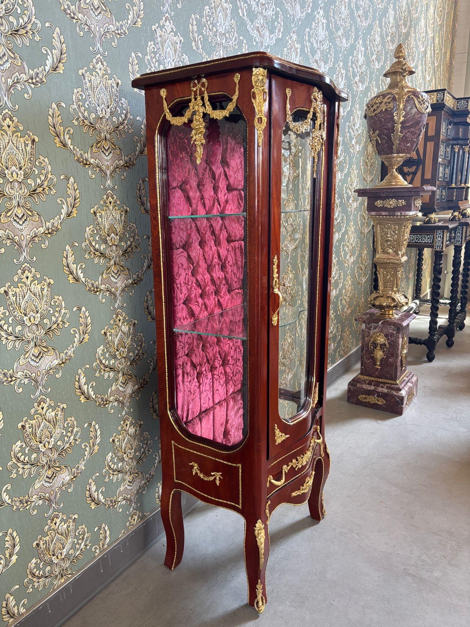 Wooden Display Cabinet French Antique Style Brown Showcase Retro Baroque Glass 3-Shelf Cabinet Bordeaux Fabric at Back for Home Decor